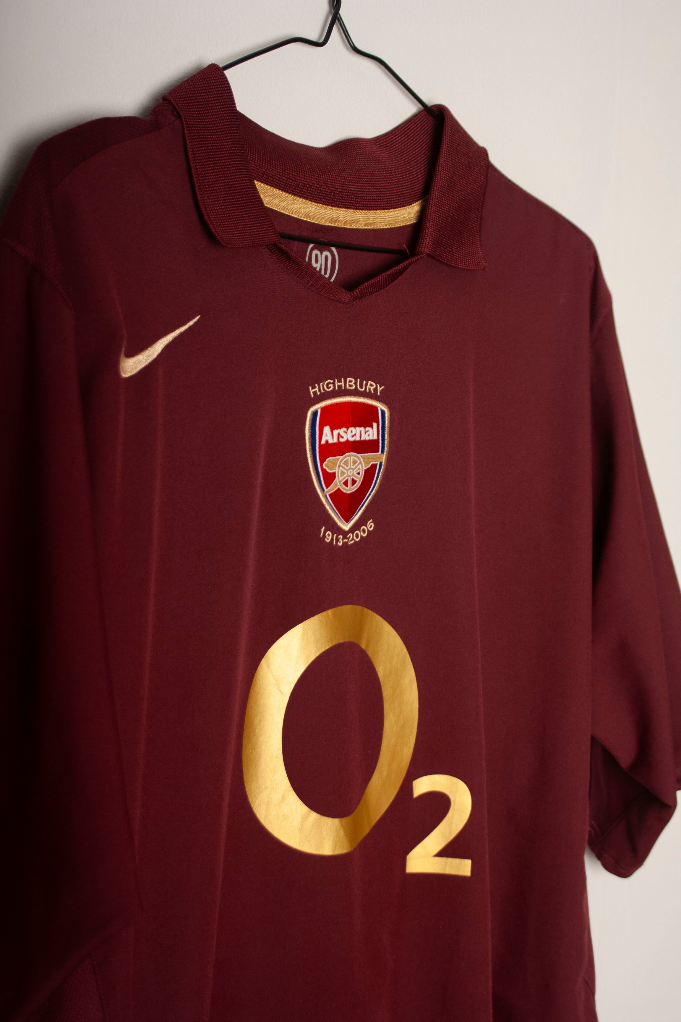 Nike - Arsenal FC 2005/06 Home Football Shirt 'HENRY'