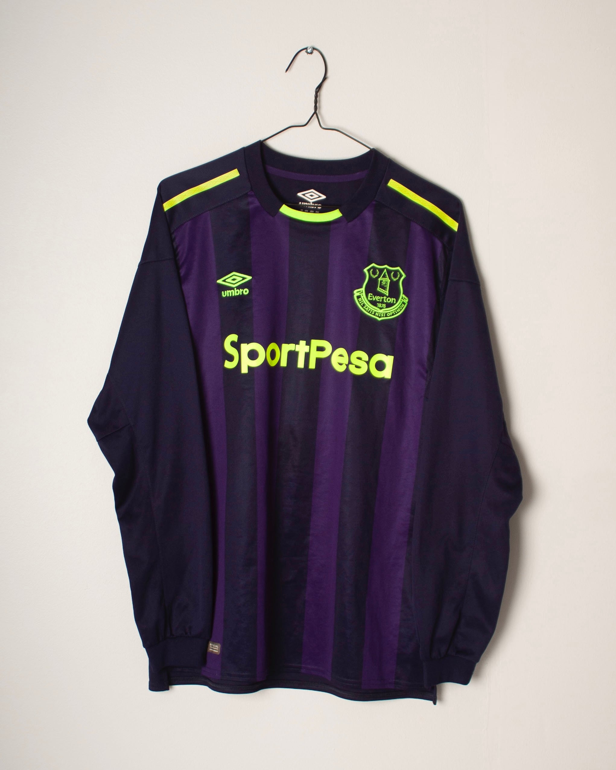 Umbro - Everton FC 2017/18  Third Football Shirt '8'