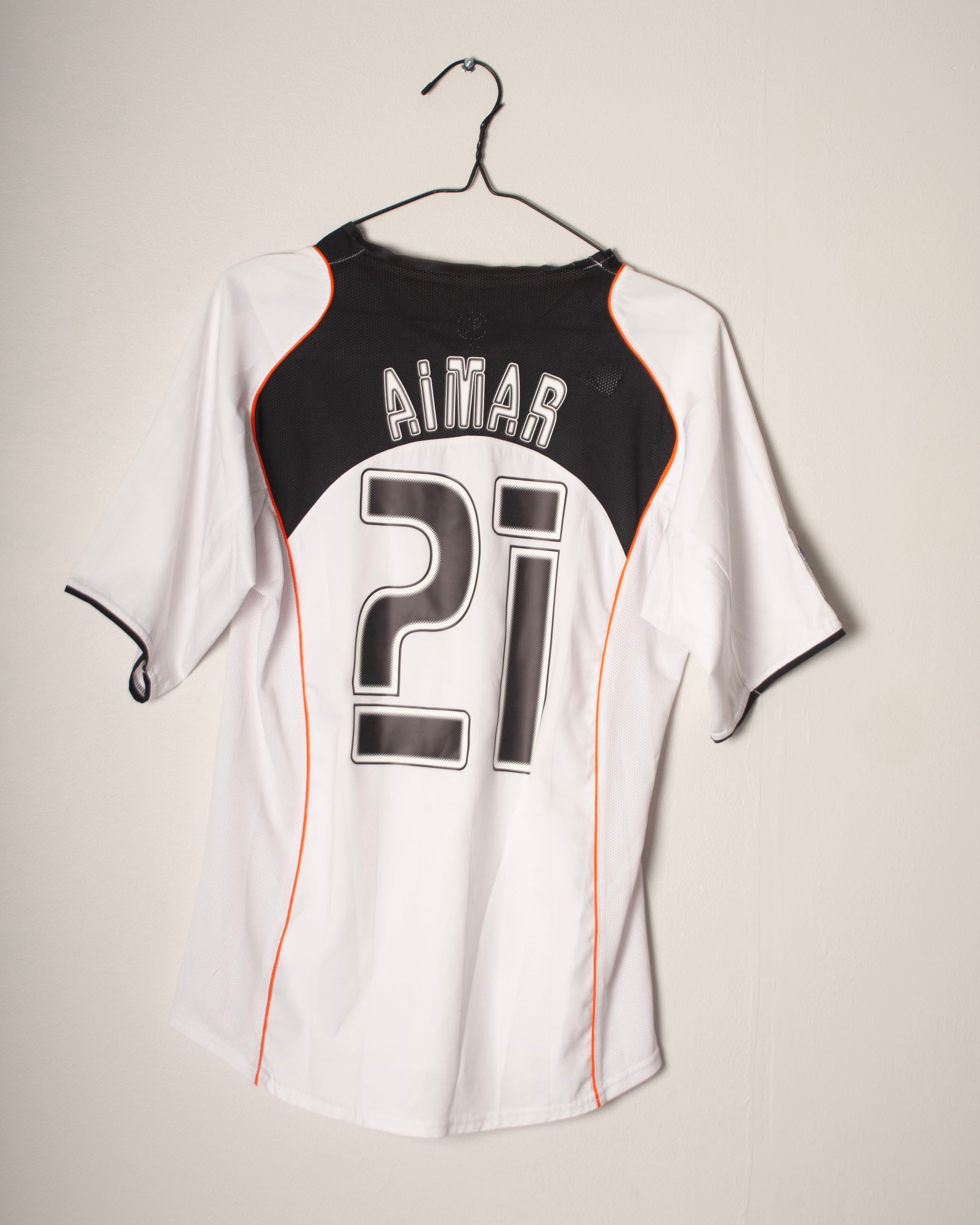 Nike - Valencia CF 2004/05 Home Football Shirt 'AIMAR'