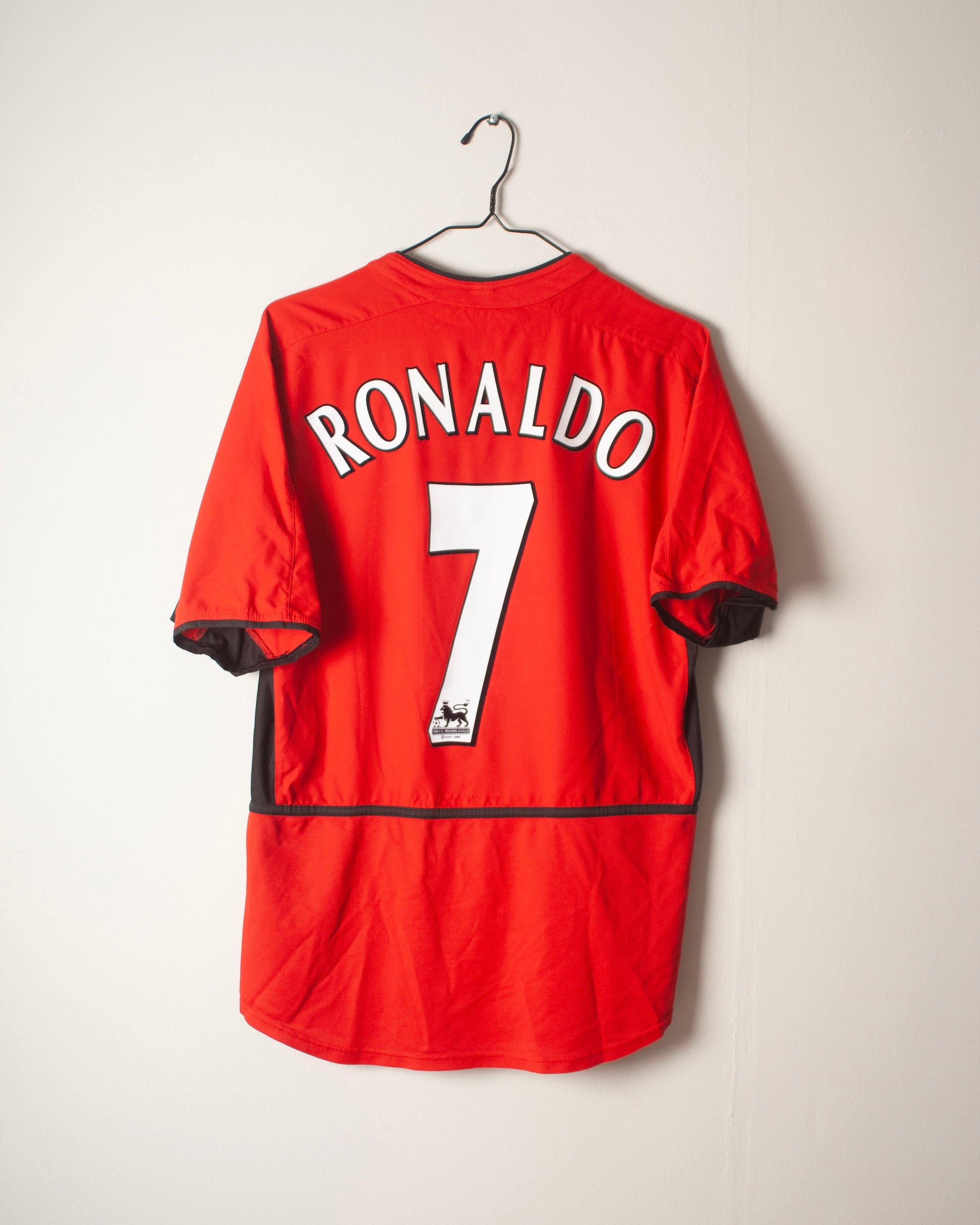 Nike - Manchester United 2002/04 Home Football Shirt 'RONALDO'