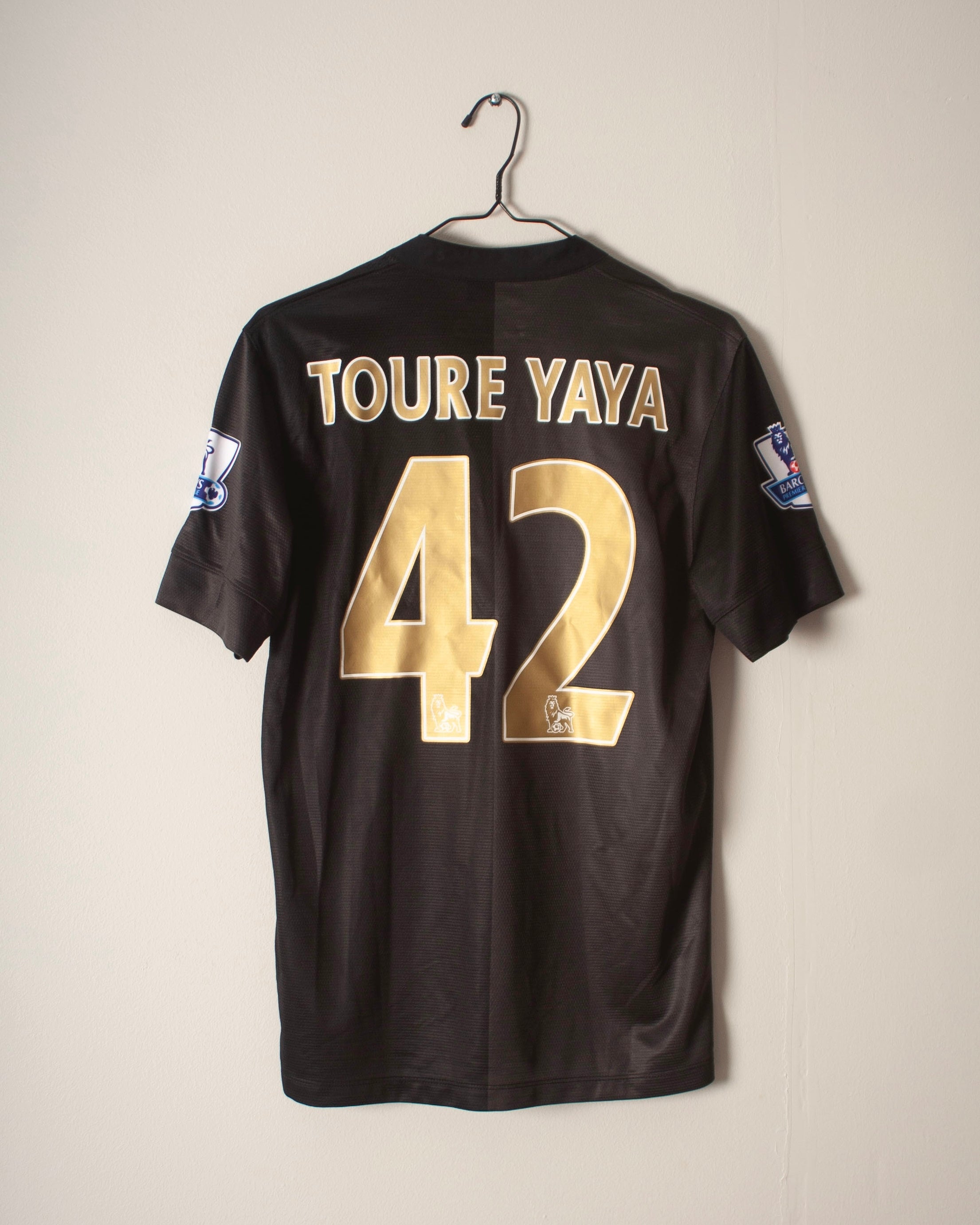 Nike - Manchester City 2013/14 Away Football Shirt 'TOURE YAYA'