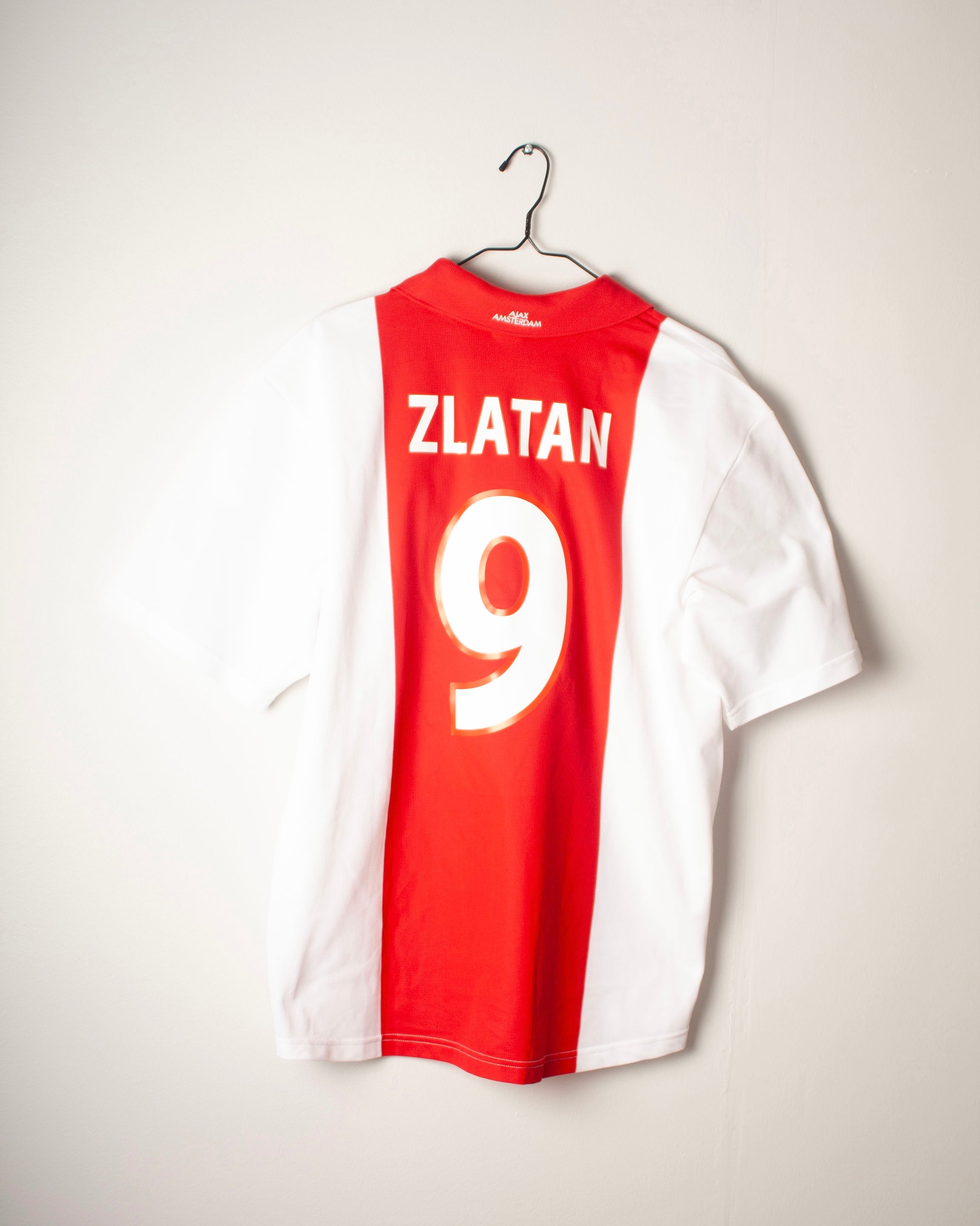 Adidas - Ajax 2002/04 Home Football Shirt 'ZLATAN'