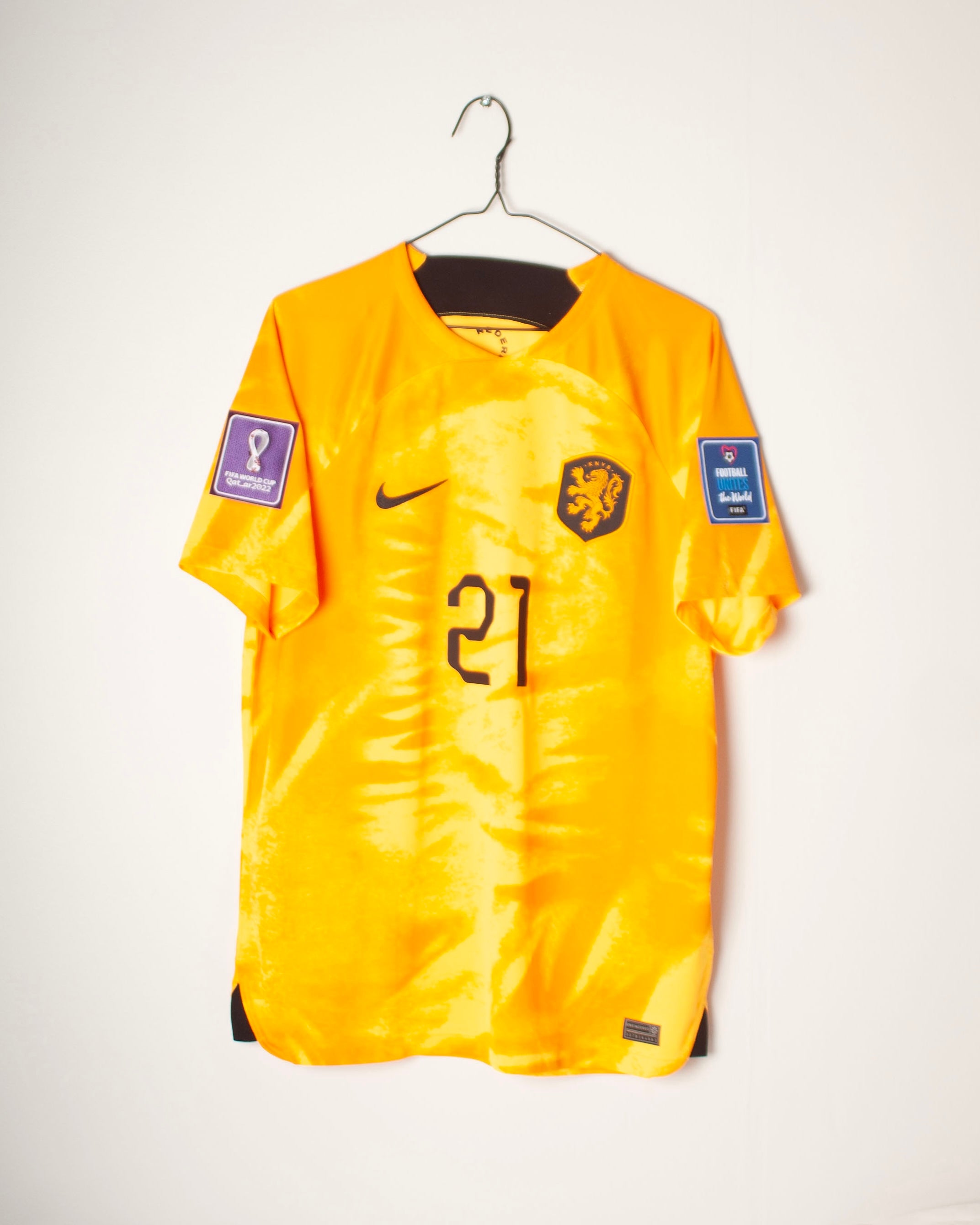 Nike - Netherlands 2022 Home Football Shirt 'DE JONG'