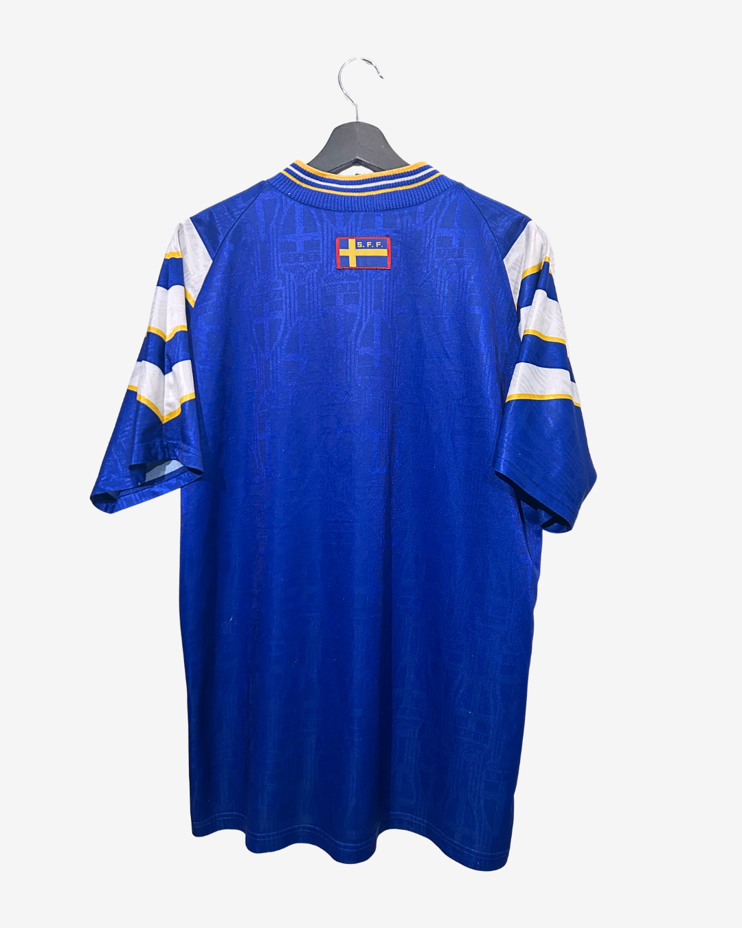 Adidas - Sweden 1996 Away Football Shirt back