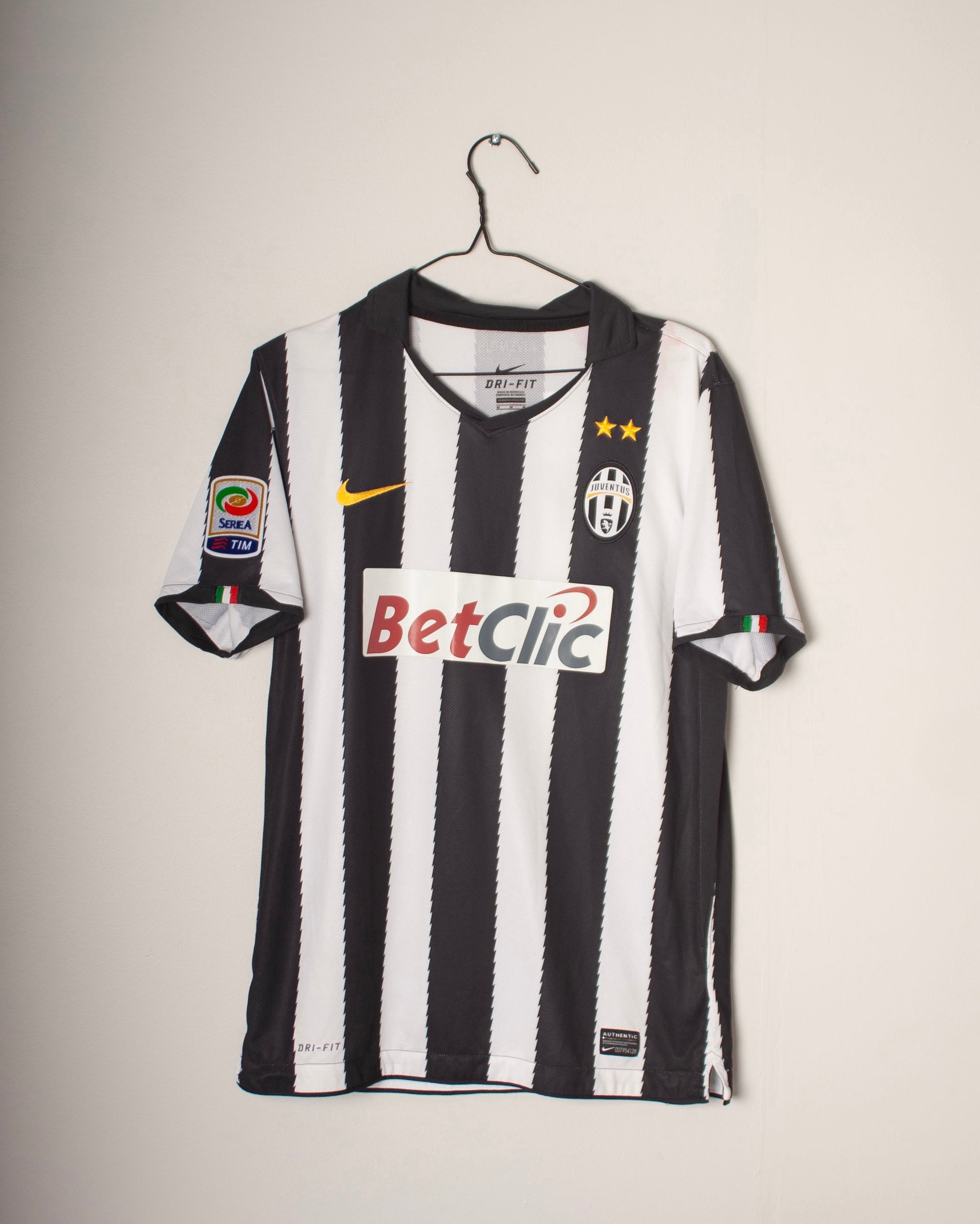 Nike - Juventus FC 2010/11 Home Football Shirt 'CHIELLINI'