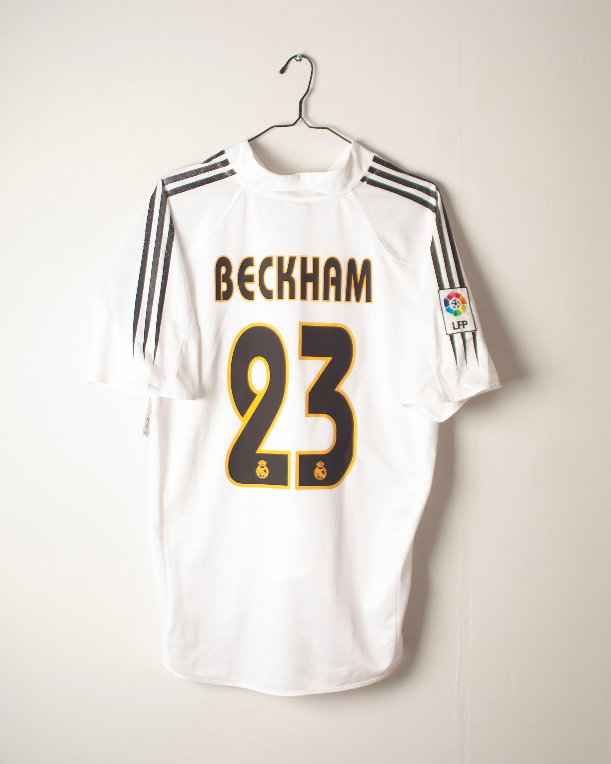 Adidas - Real Madrid 2004/05 Home Football Shirt 'BECKHAM'