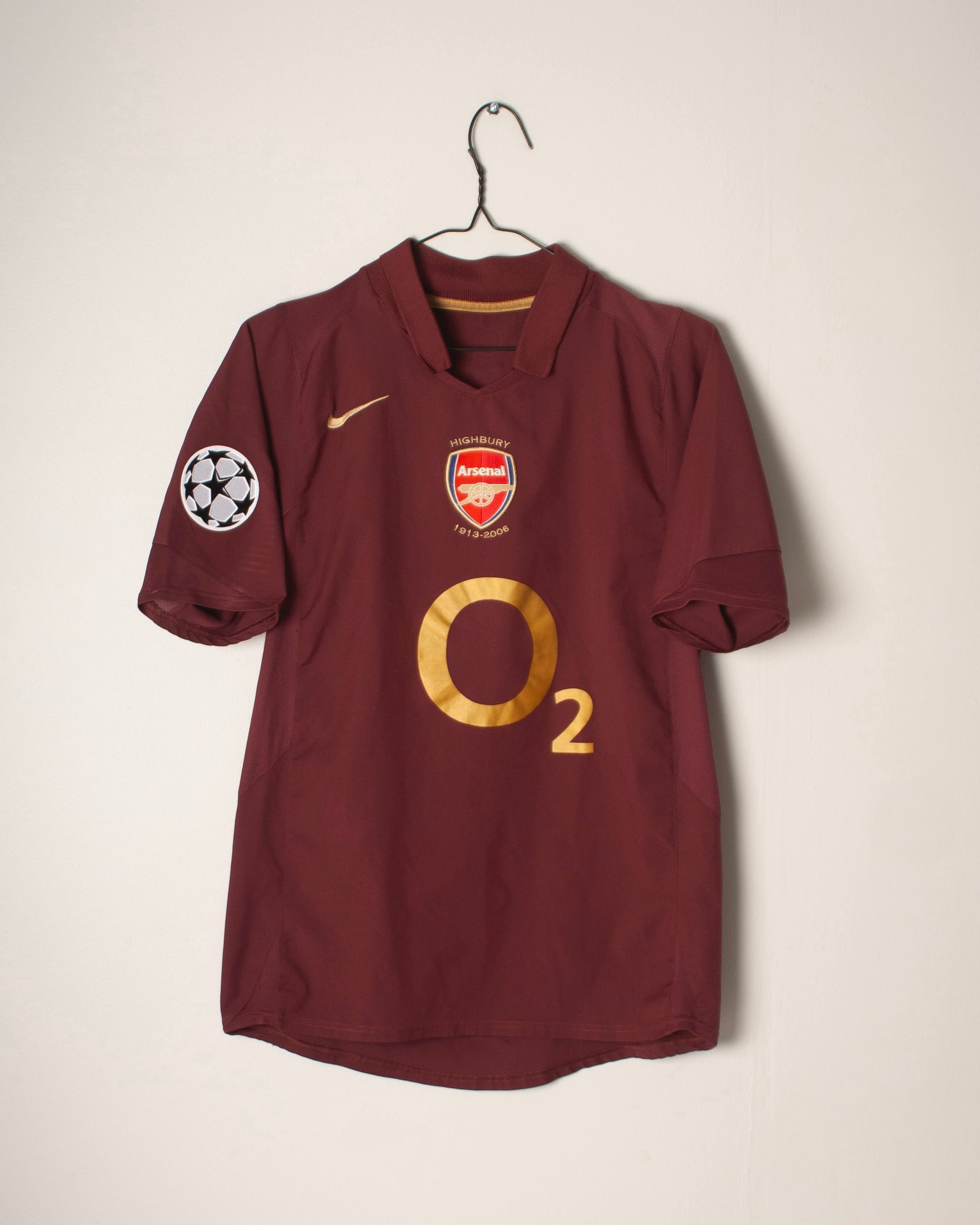 Nike - Arsenal FC 2005/06 Home Football Shirt 'HENRY'