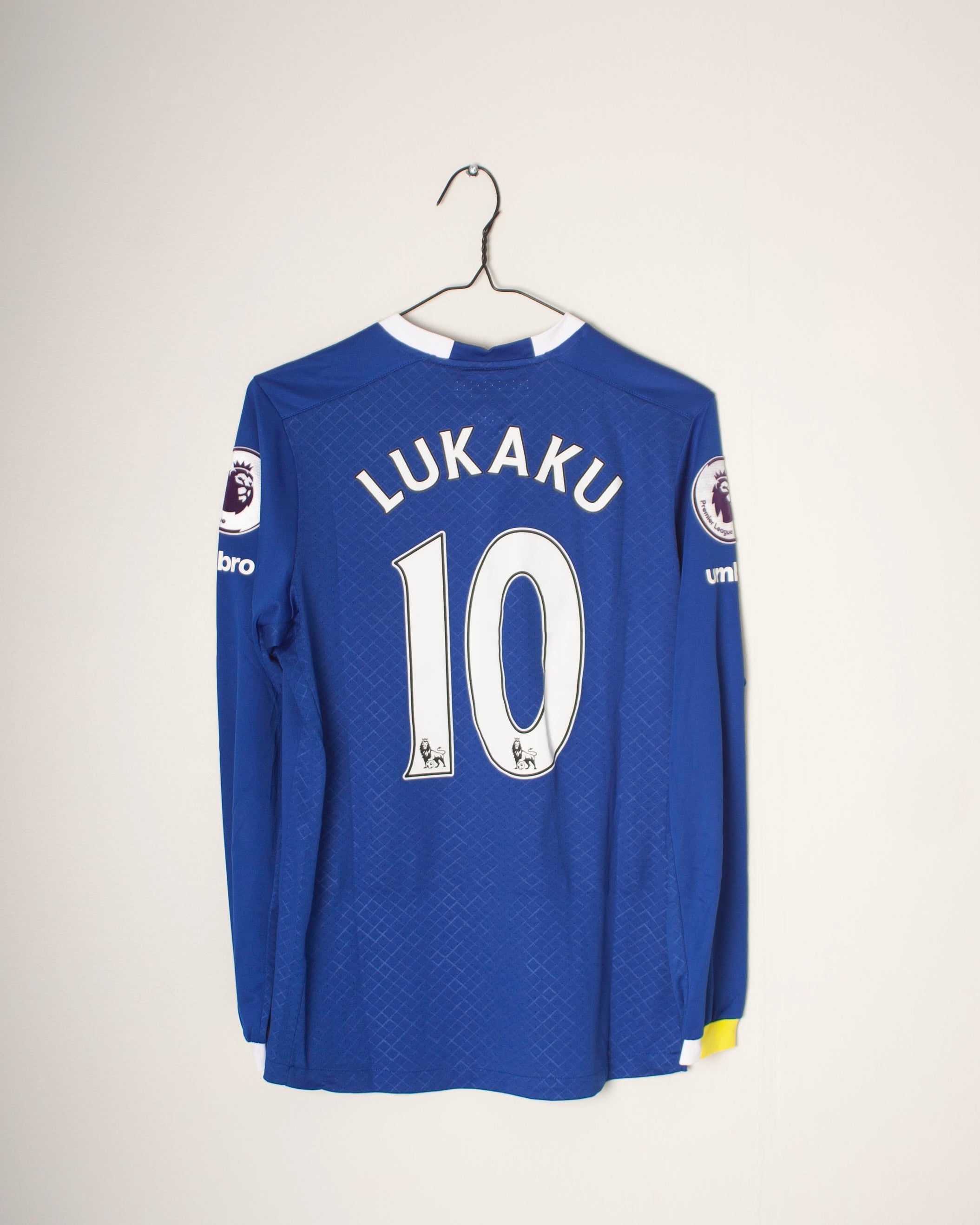 Umbro - Everton 2016/17 Home Football Shirt 'LUKAKU'
