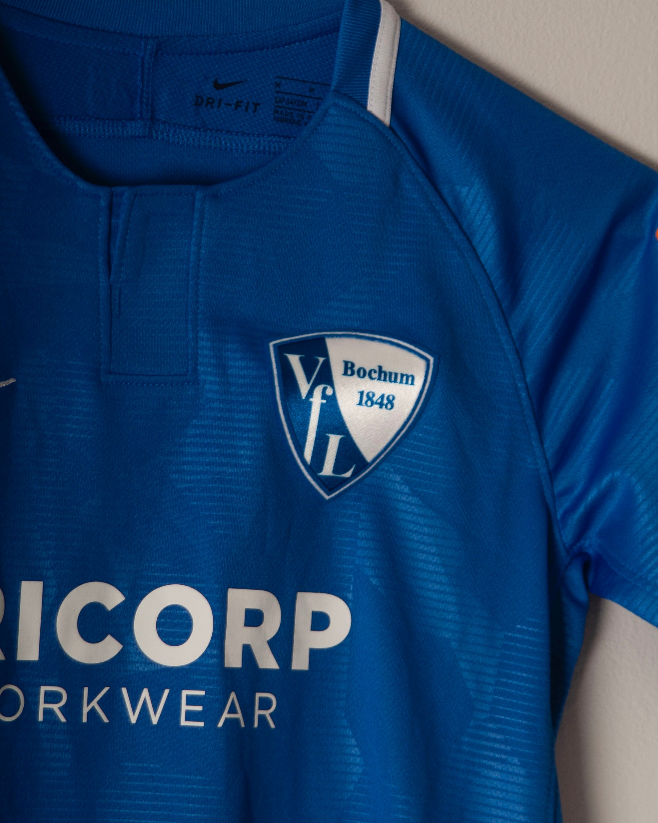 Nike - VfL Bochum 2018/19 Home Football Shirt