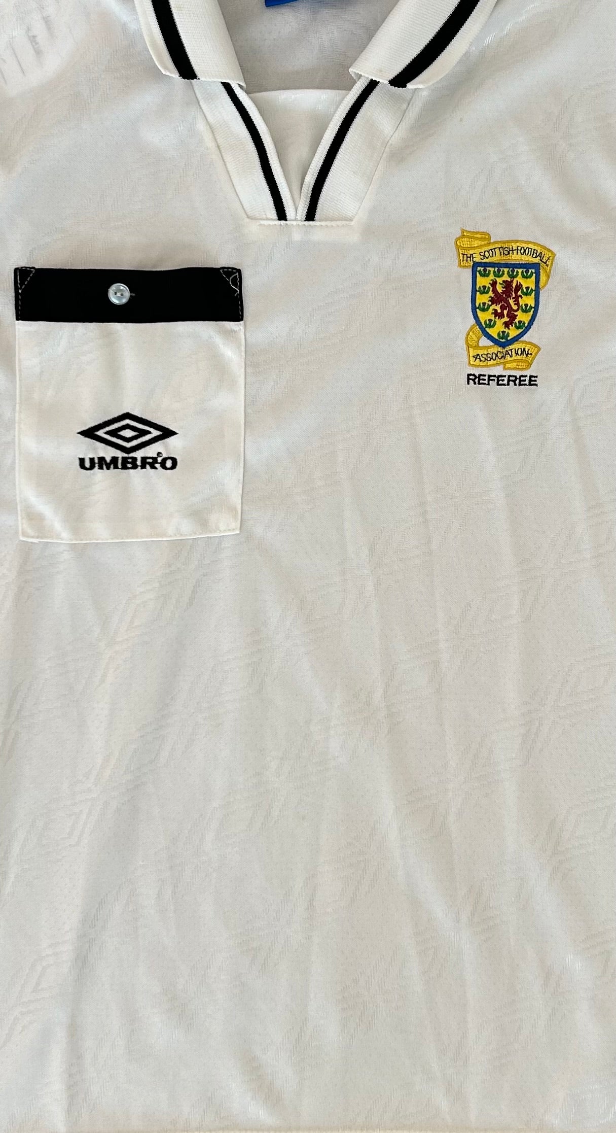 Umbro - Scotland Referee Shirt