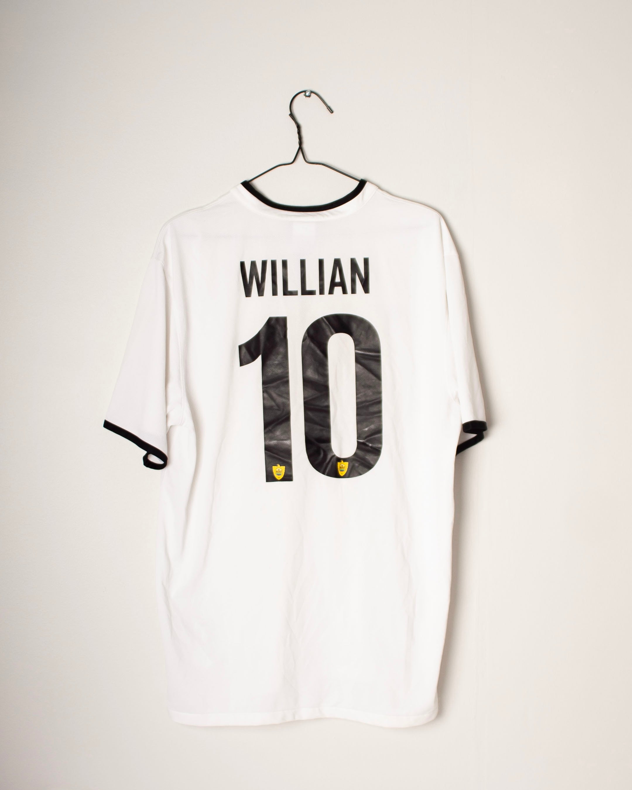 Nike - FK Anzhi Makhachkala 2013/14 Third Football Shirt 'WILLIAN'