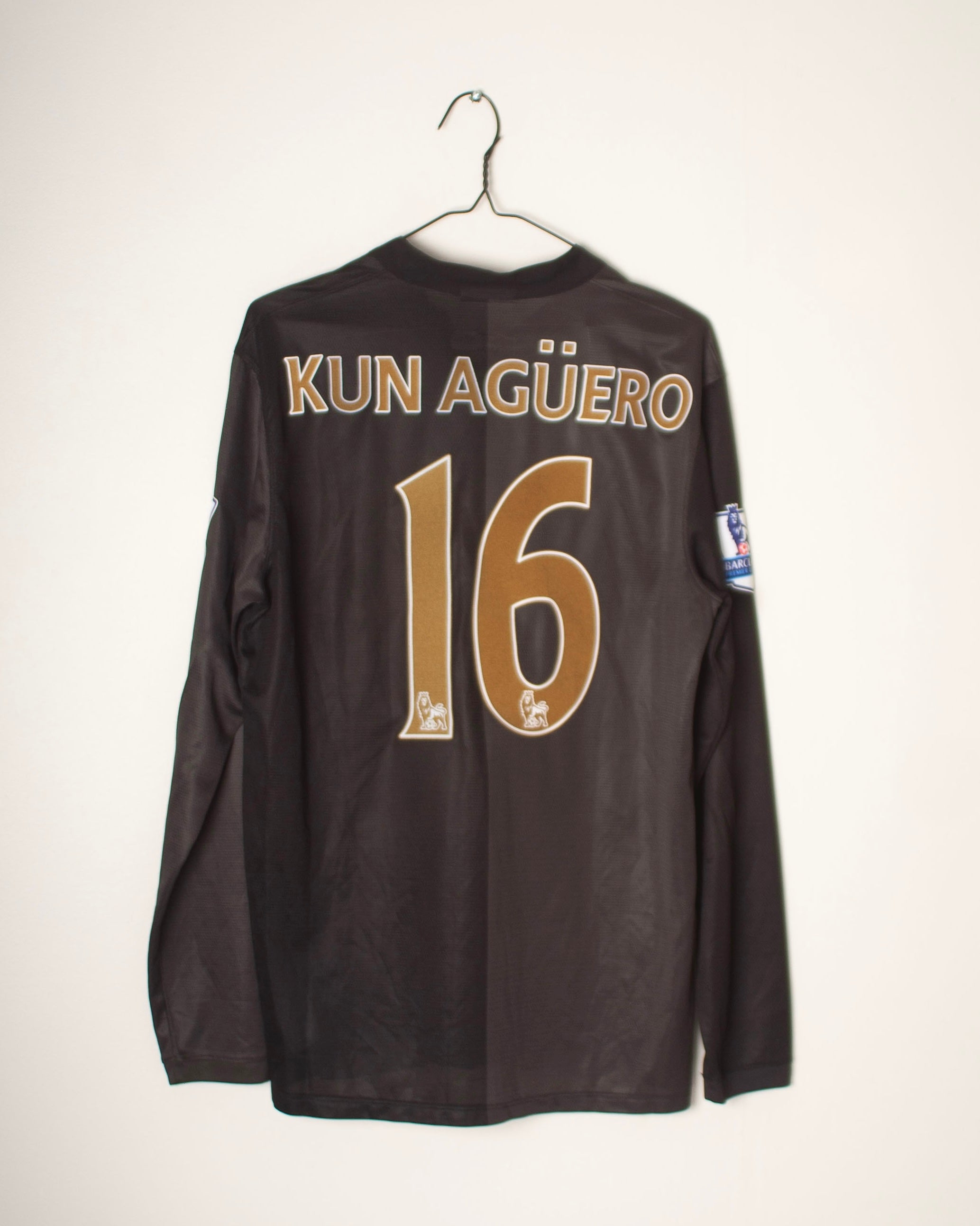 Nike - Manchester City 2013/14 Away Football Shirt 'KUN AGUERO'