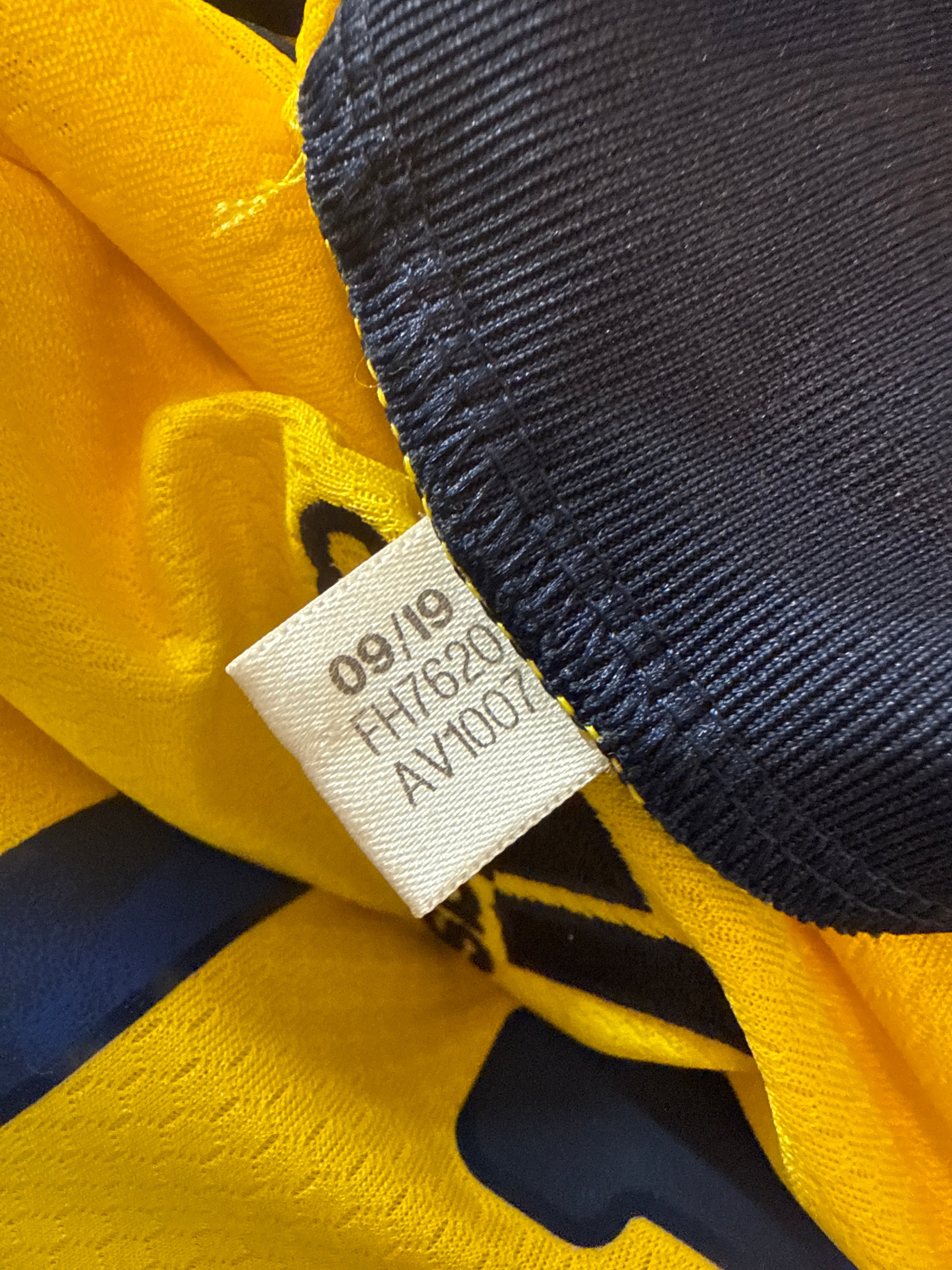 Adidas - Sweden 2020 Home Football Shirt 'CLAESSON'