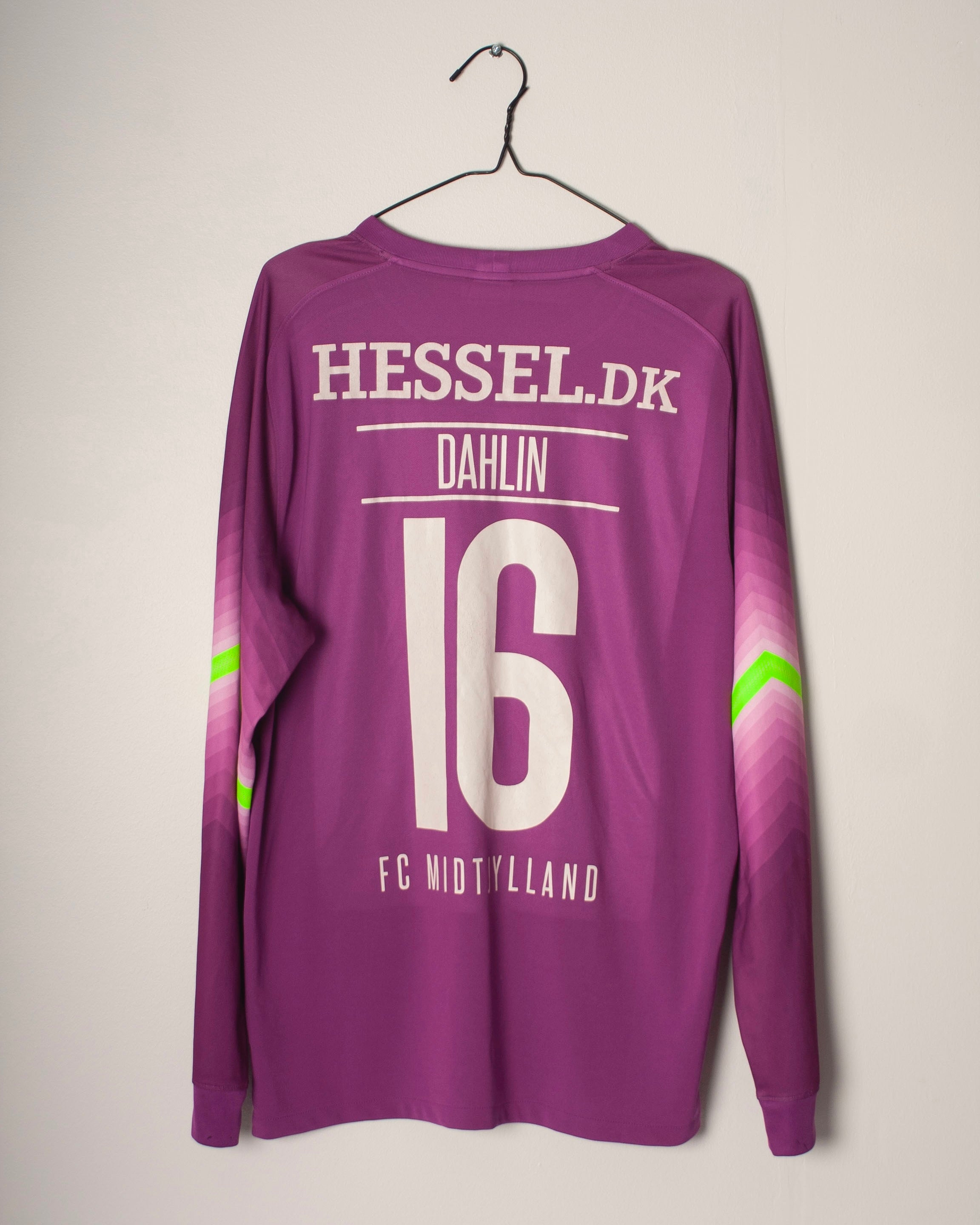 Nike - FC Midtjylland 2015/16 Goalkeeper Shirt 'DAHLIN'