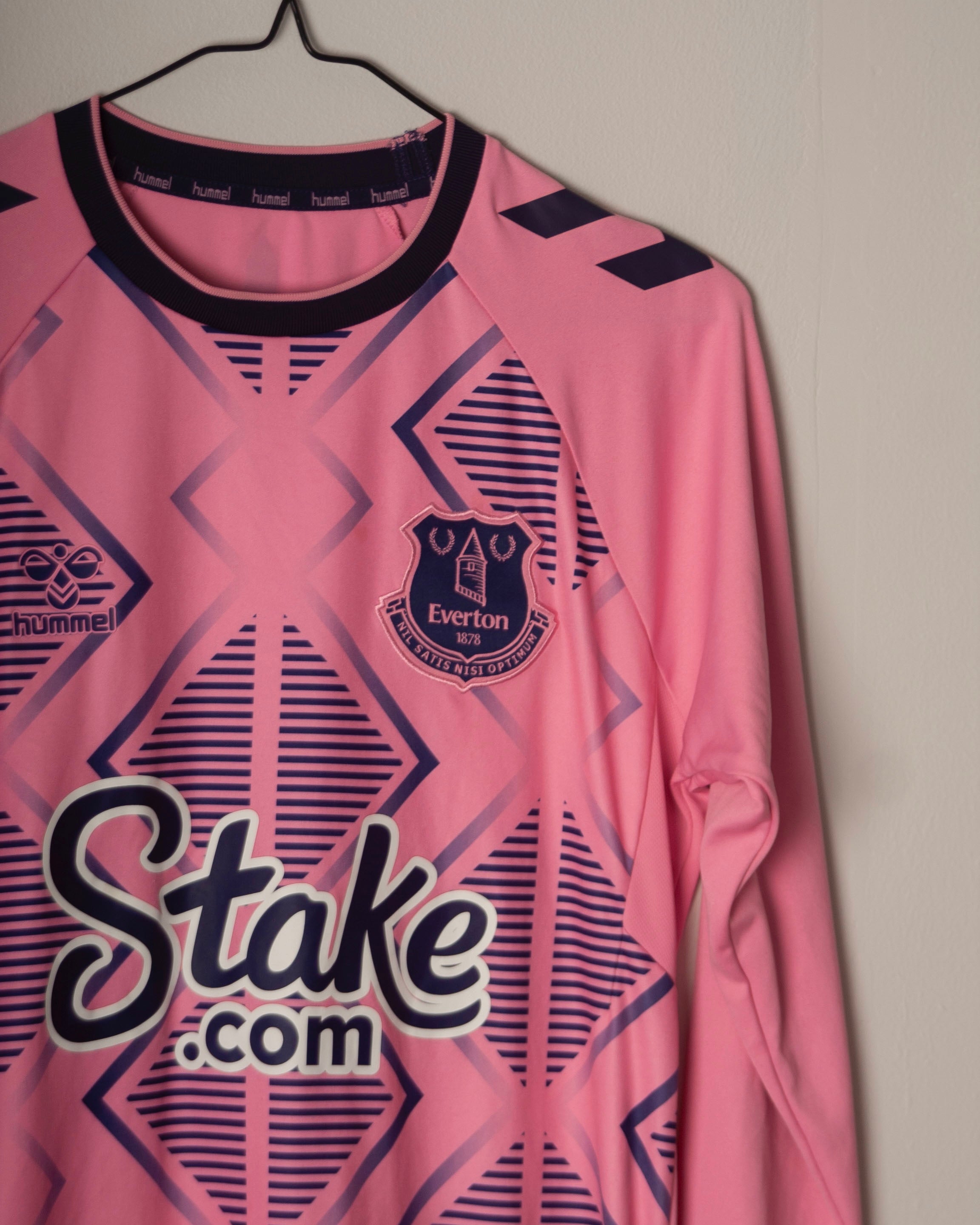 Hummel - Everton FC 2022/23 Away Football Shirt