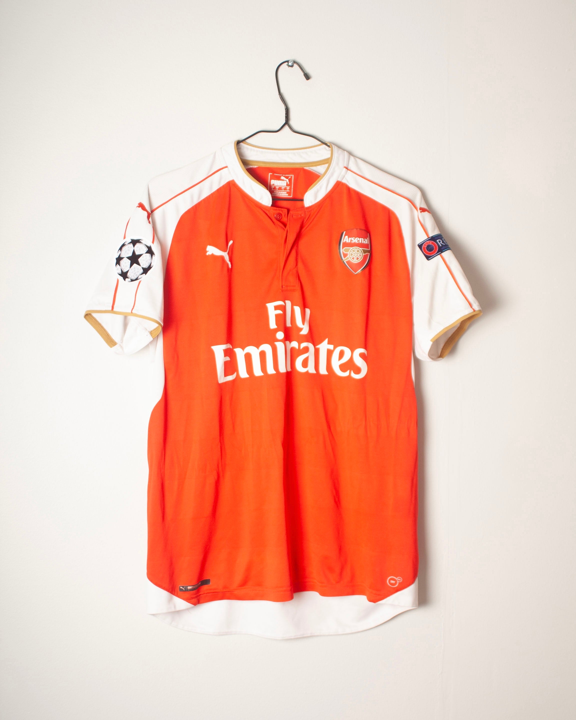 Puma - Arsenal 2015/16 Home Football Shirt 'ALEXIS'