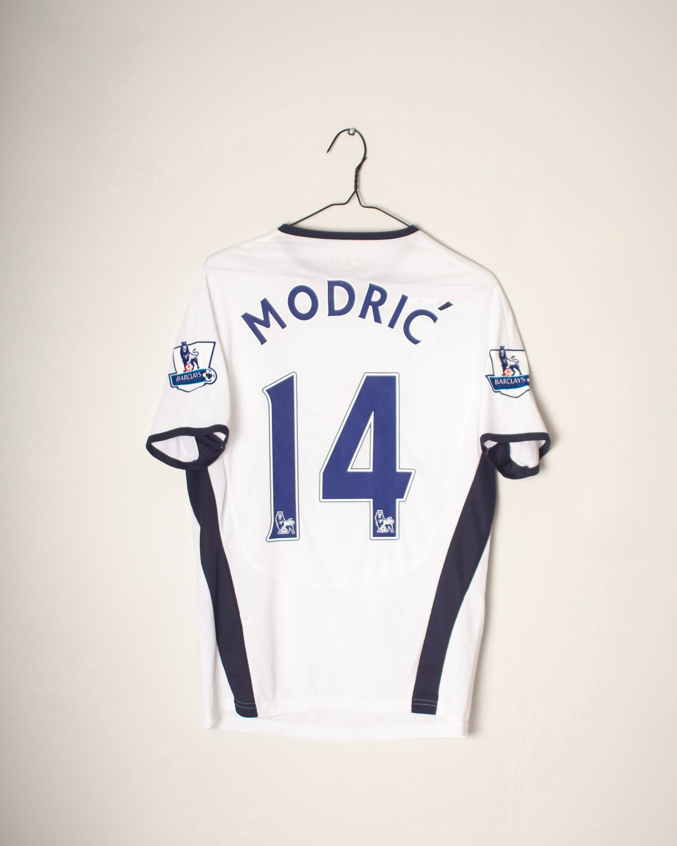 Puma - Tottenham 2008/09 Home Football Shirt 'MODRIC'