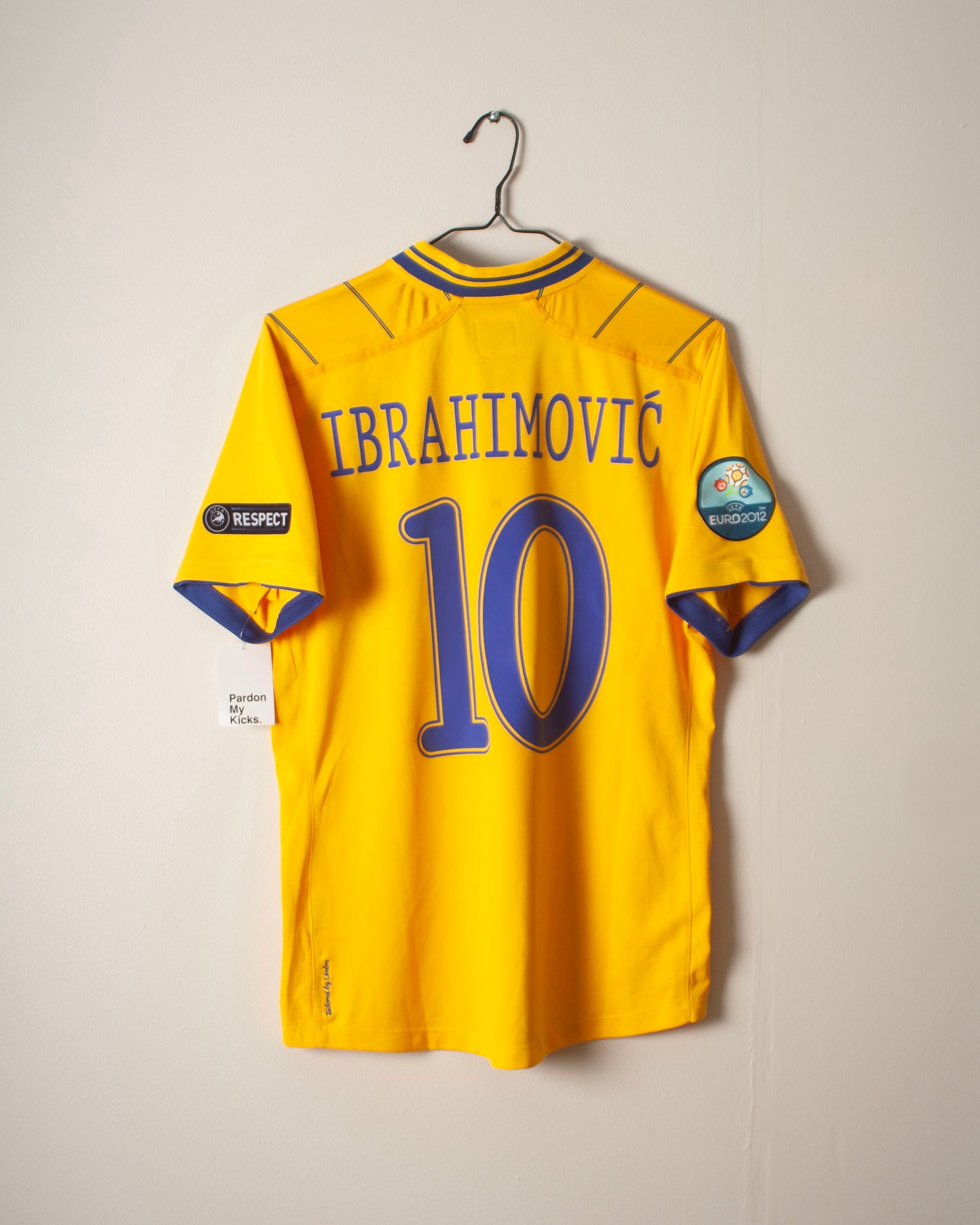 Umbro - Sweden 2012 Home Football Shirt 'IBRAHIMOVIC'