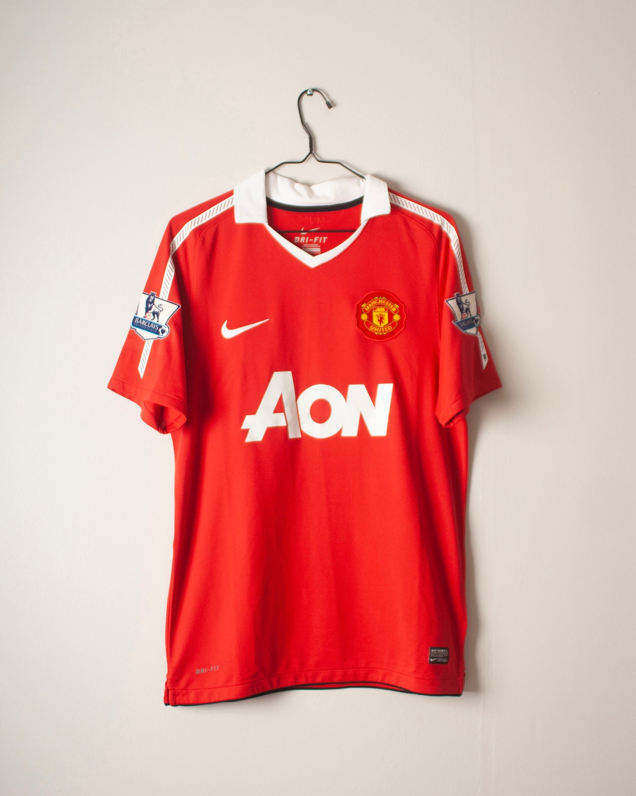 Nike - Manchester United 2010/11 Home Football Shirt 'J.S.PARK'