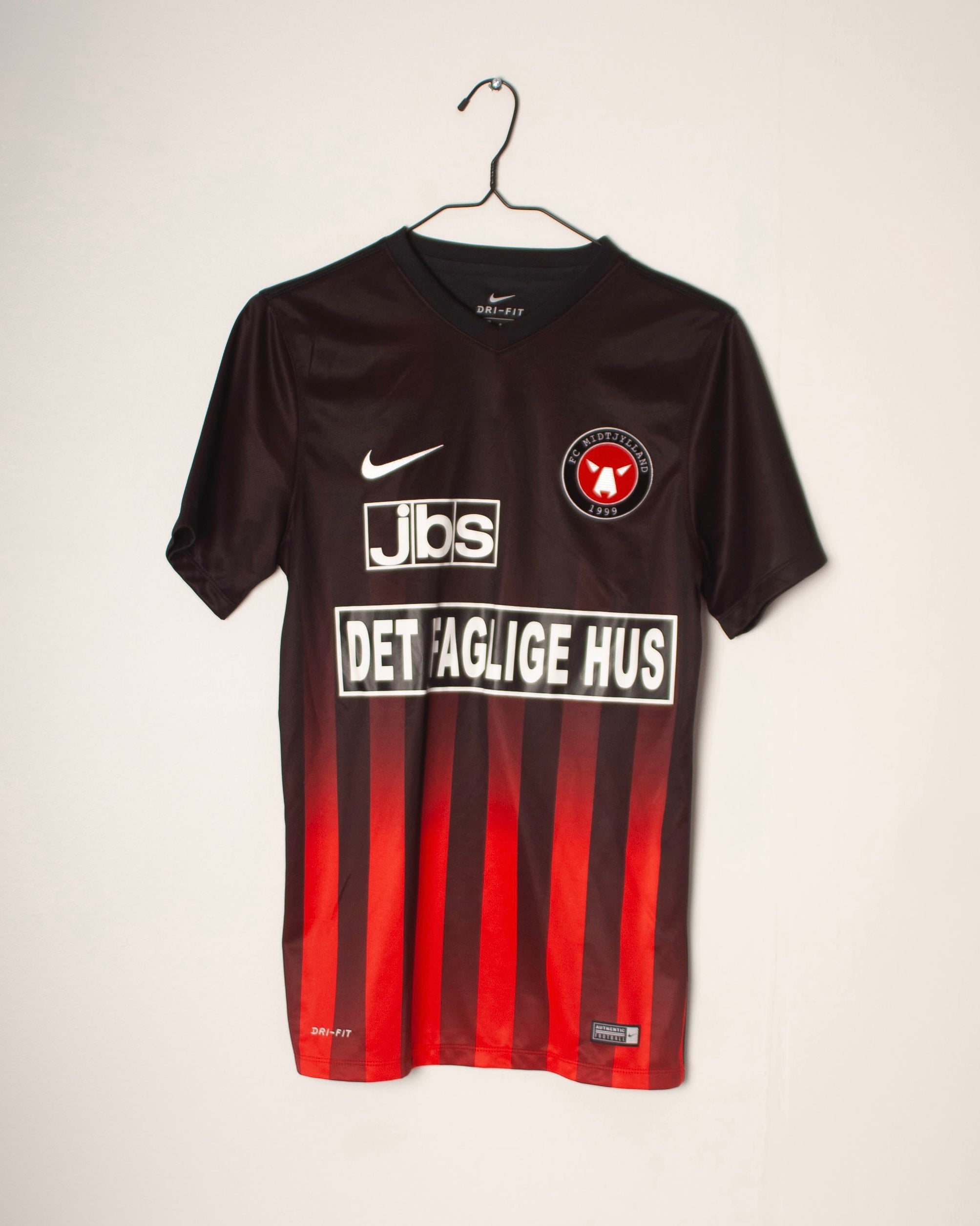 Nike - FC Midtjylland 2017/18 Home Football Shirt