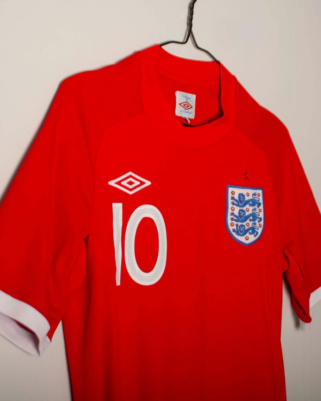 Umbro - England 2010 Away Football Shirt 'ROONEY'