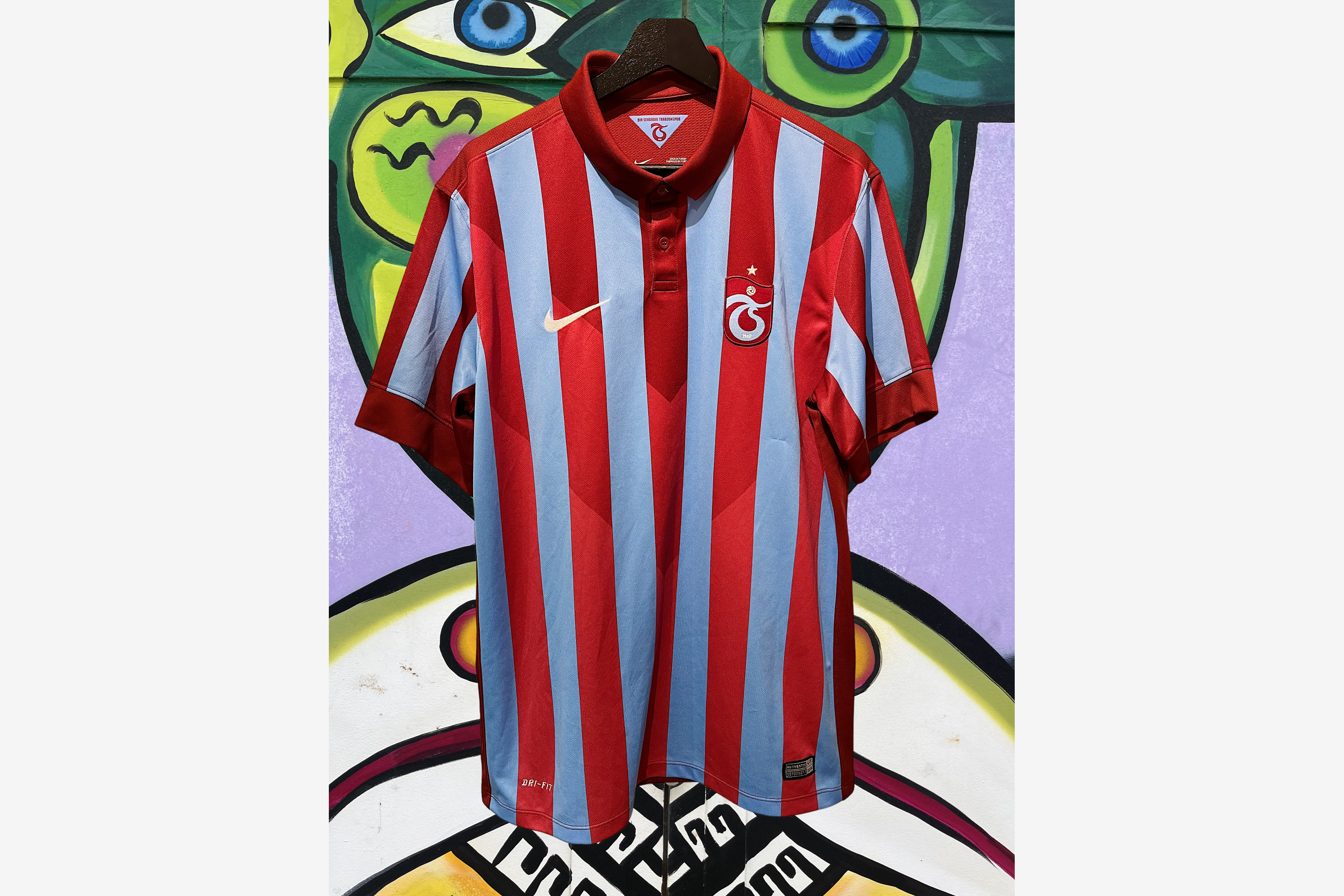 Nike - Trabzonspor 2017/18 Home Football Shirt