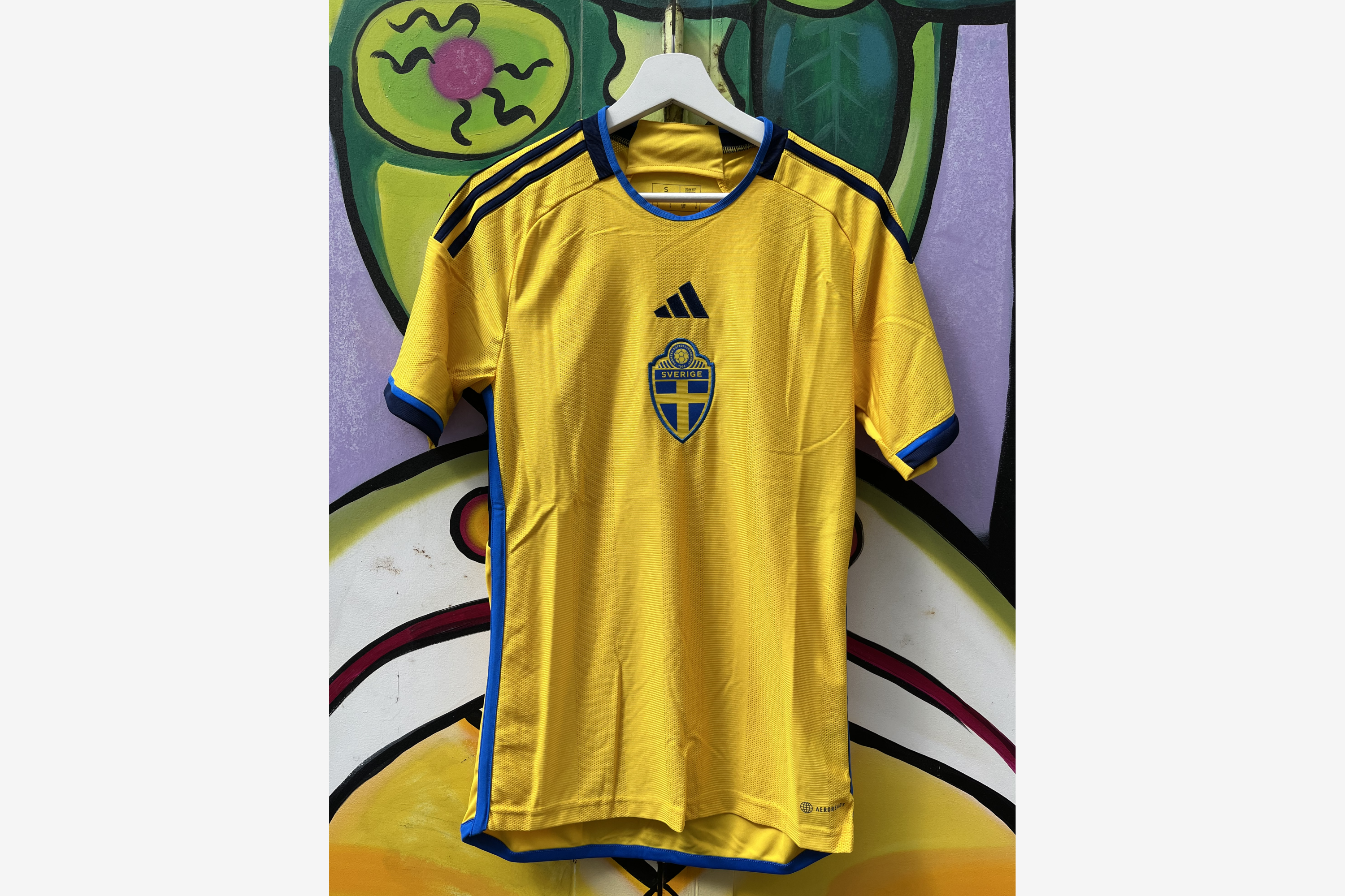 Adidas - Sweden 2022/23 Home Football Shirt