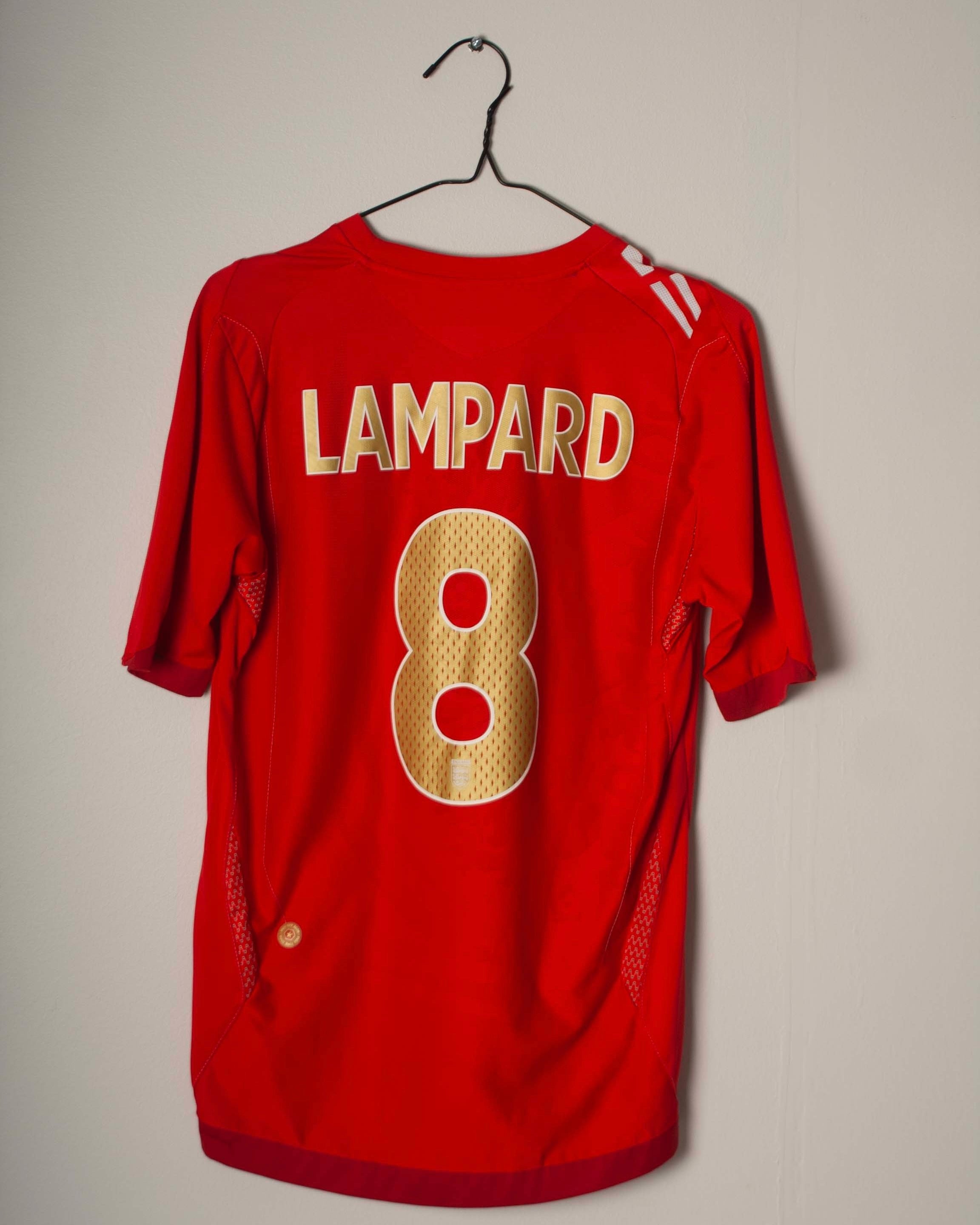 Umbro - England 2006 Away Football Shirt 'LAMPARD'