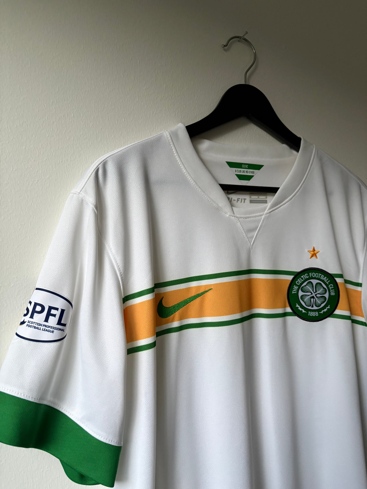 Nike - Celtic FC 2014/15 Third Football Shirt 'LUSTIG'