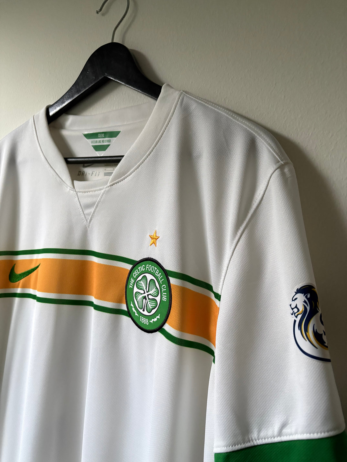 Nike - Celtic FC 2014/15 Third Football Shirt 'LUSTIG'
