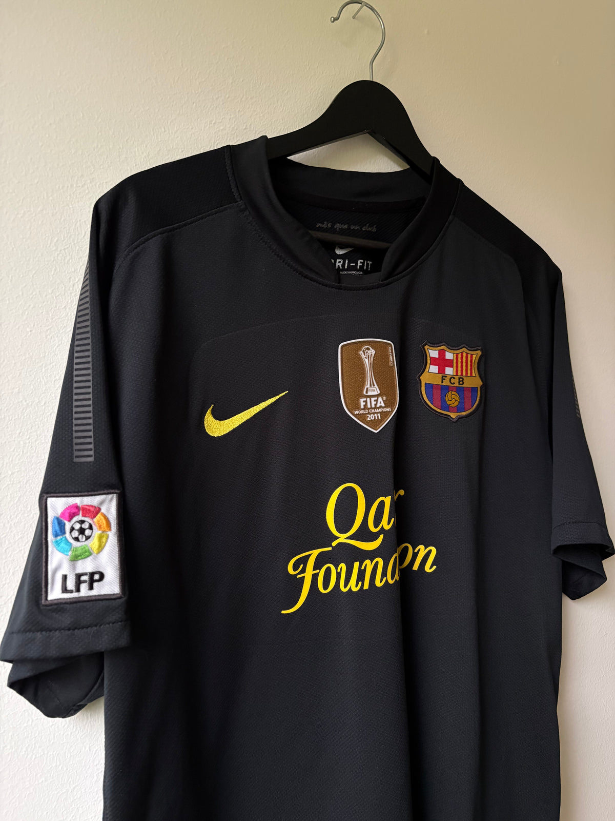Nike - FC Barcelona 2011/12 Away Football Shirt 'MESSI'