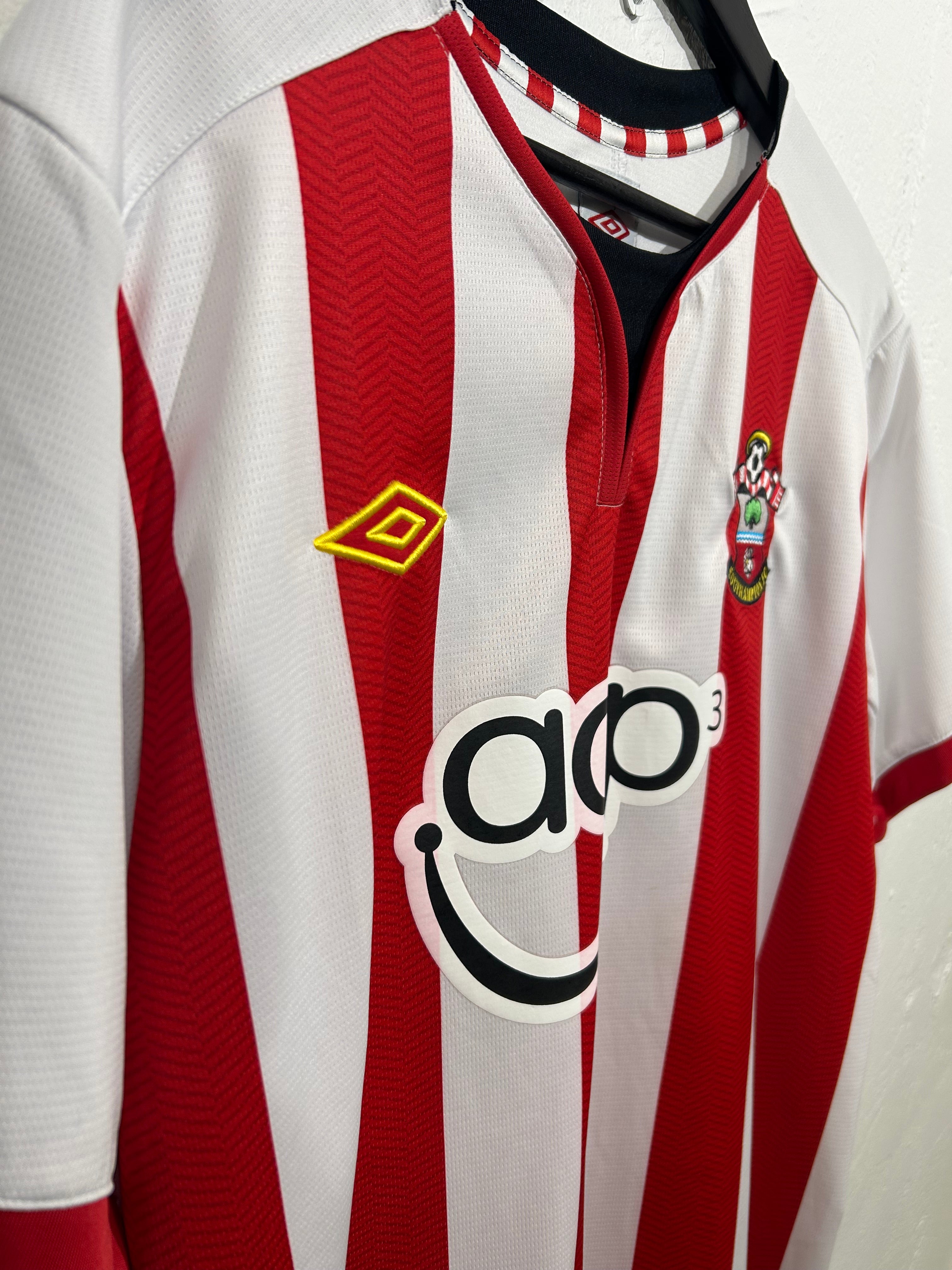 Umbro - Southampton FC 2011/12 Hjemmebanetrøje 'LALLANA'
