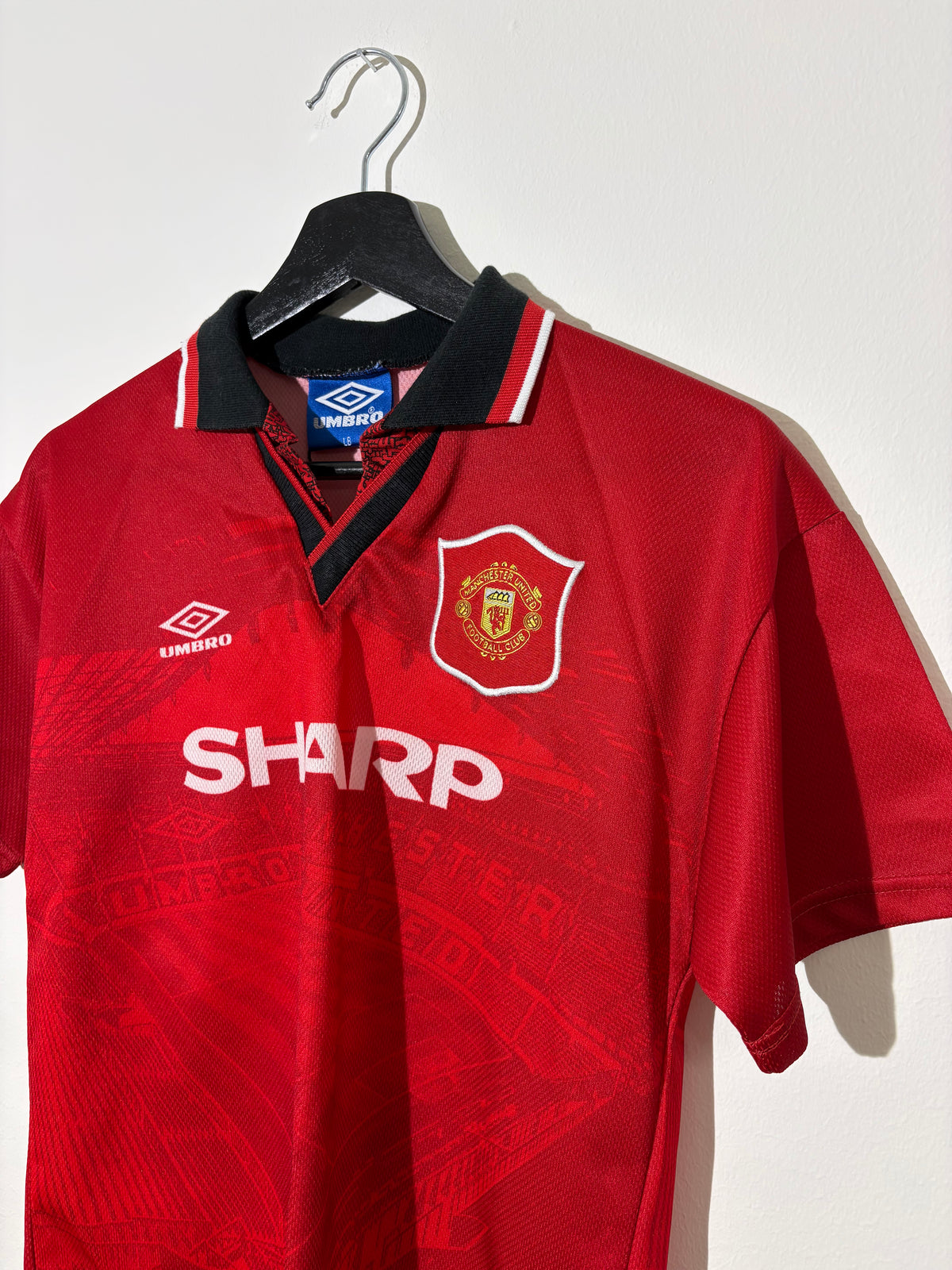 Umbro - Manchester United 1994/96 Home Football Shirt 'BECKHAM'