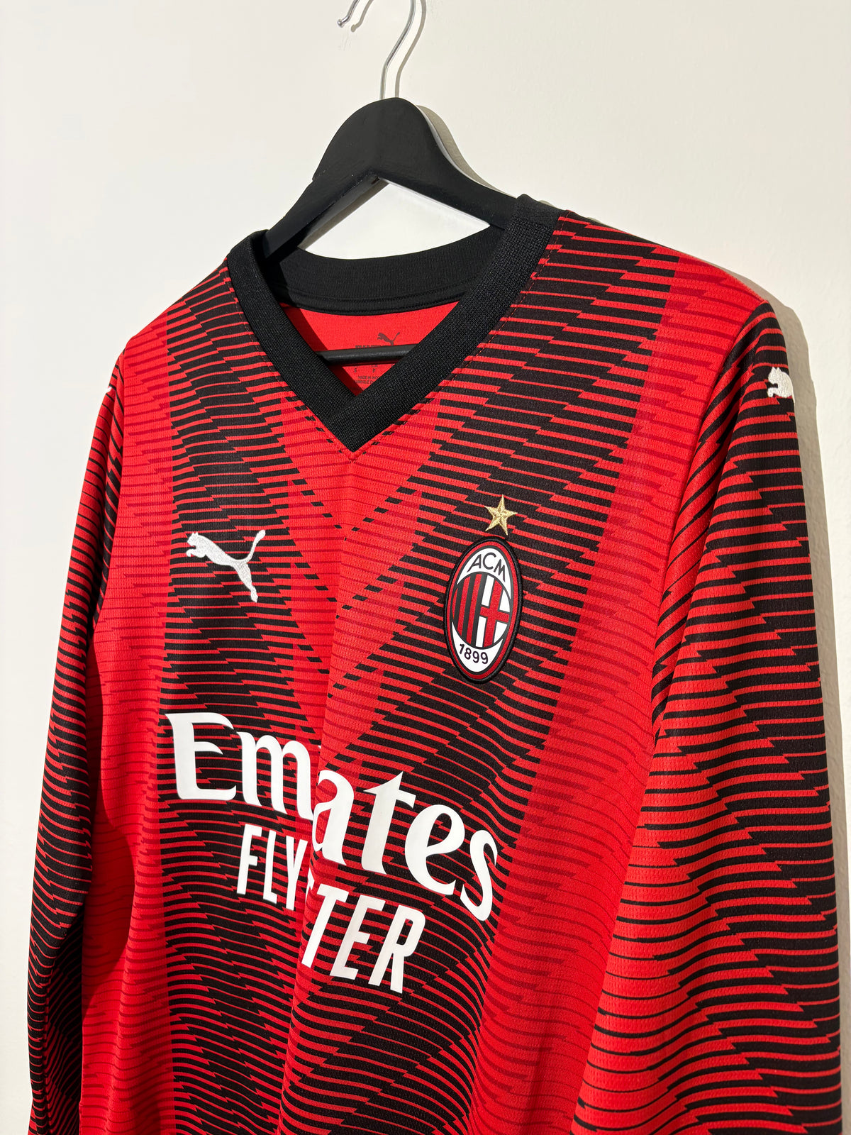 Puma - AC Milan 2023/24 Home Football Shirt 'TOMORI'