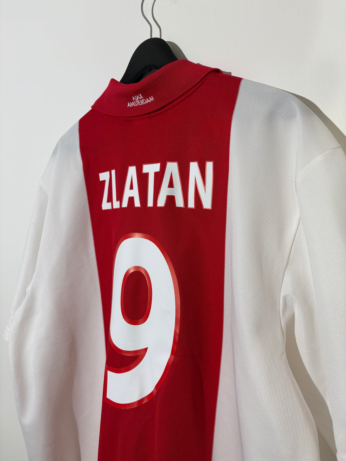 Adidas - Ajax 2002/04 Home Football Shirt 'ZLATAN'