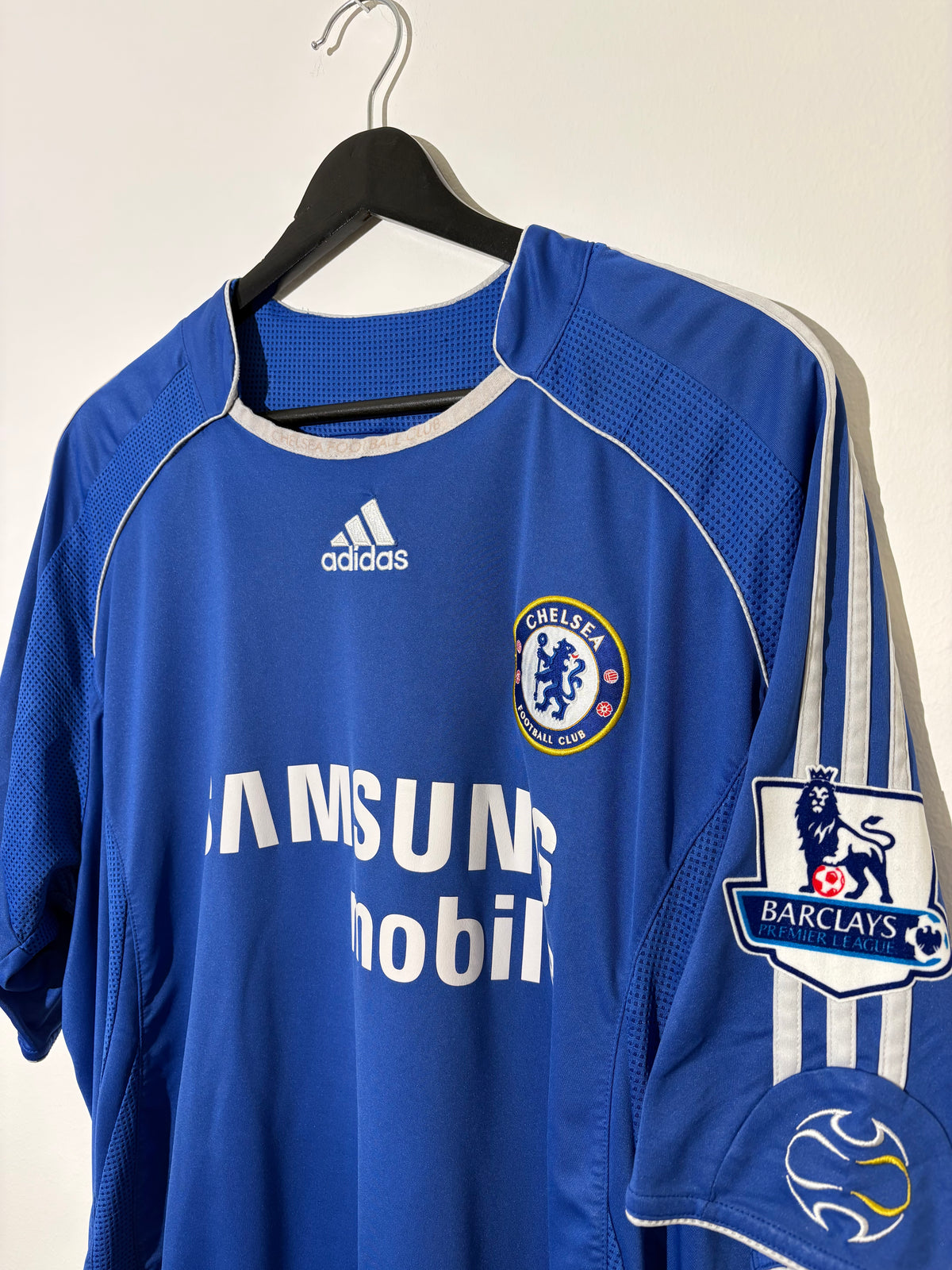 Adidas - Chelsea FC 2006/08 Home Football Shirt 'ESSIEN'
