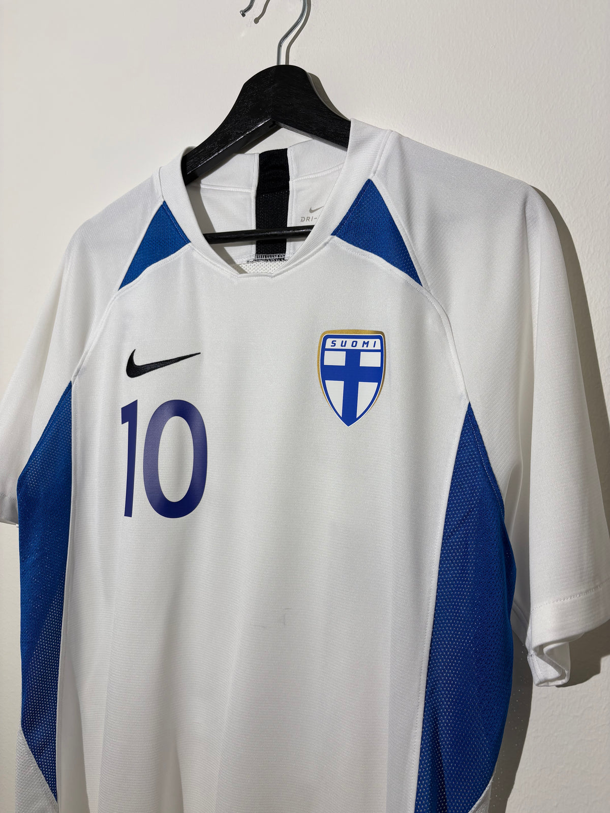 Nike - Finland 2019 Home Football Shirt 'PUKKI'