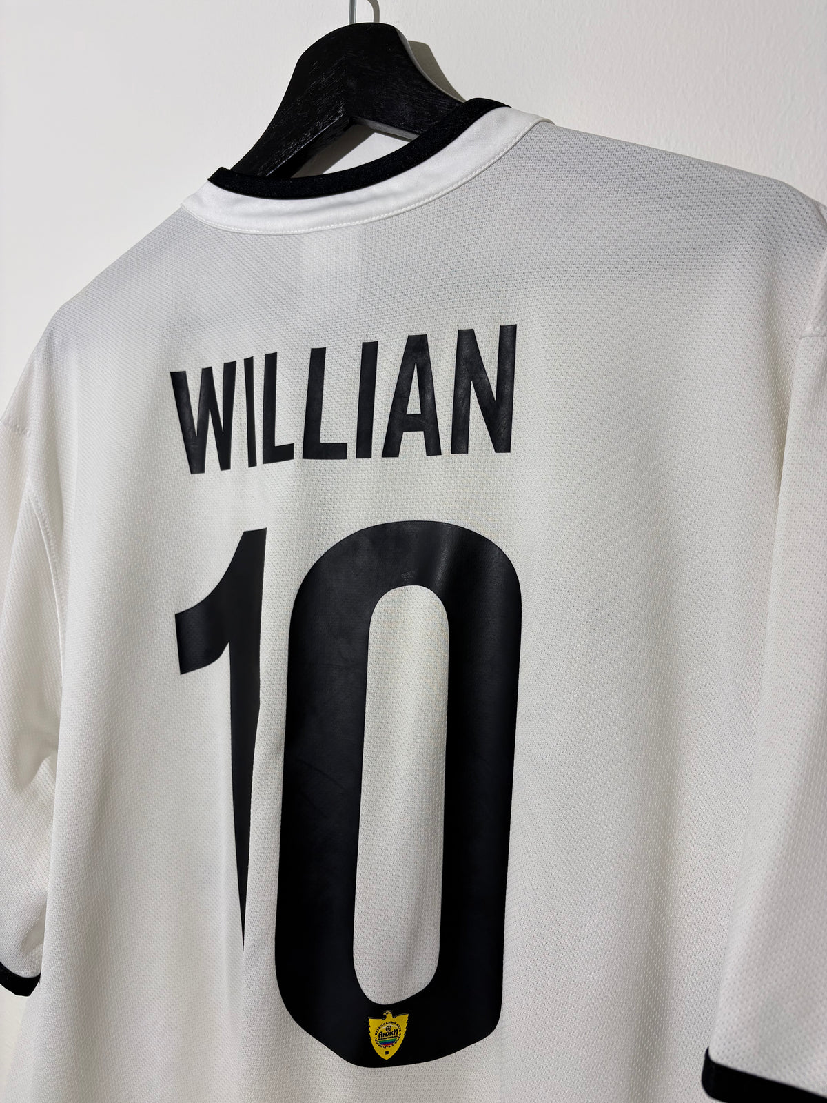 Nike - FK Anzhi Makhachkala 2013/14 Third Football Shirt 'WILLIAN'