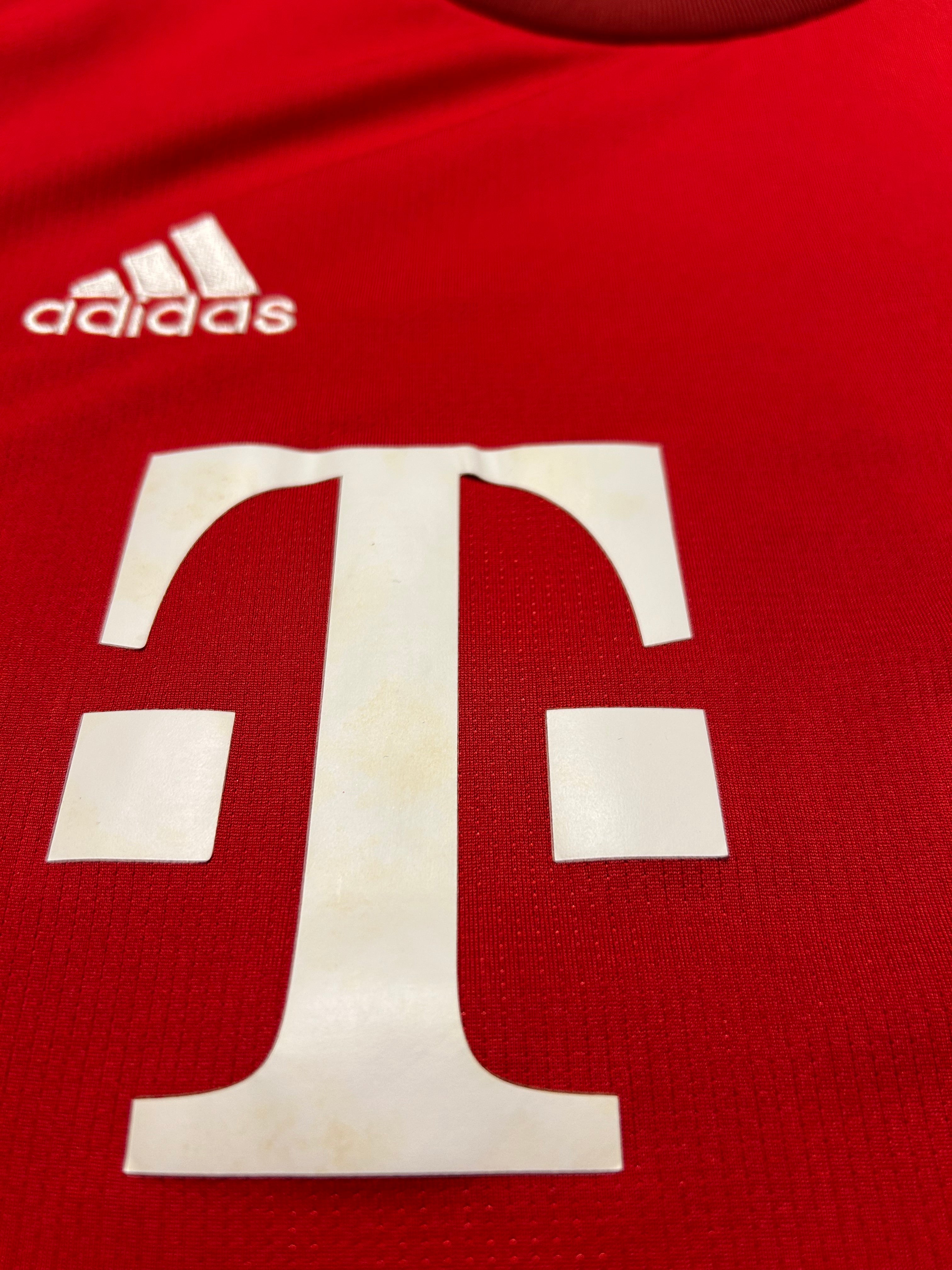 Adidas - Bayern Munchen 2015/16 Home Football Shirt 'THIAGO'