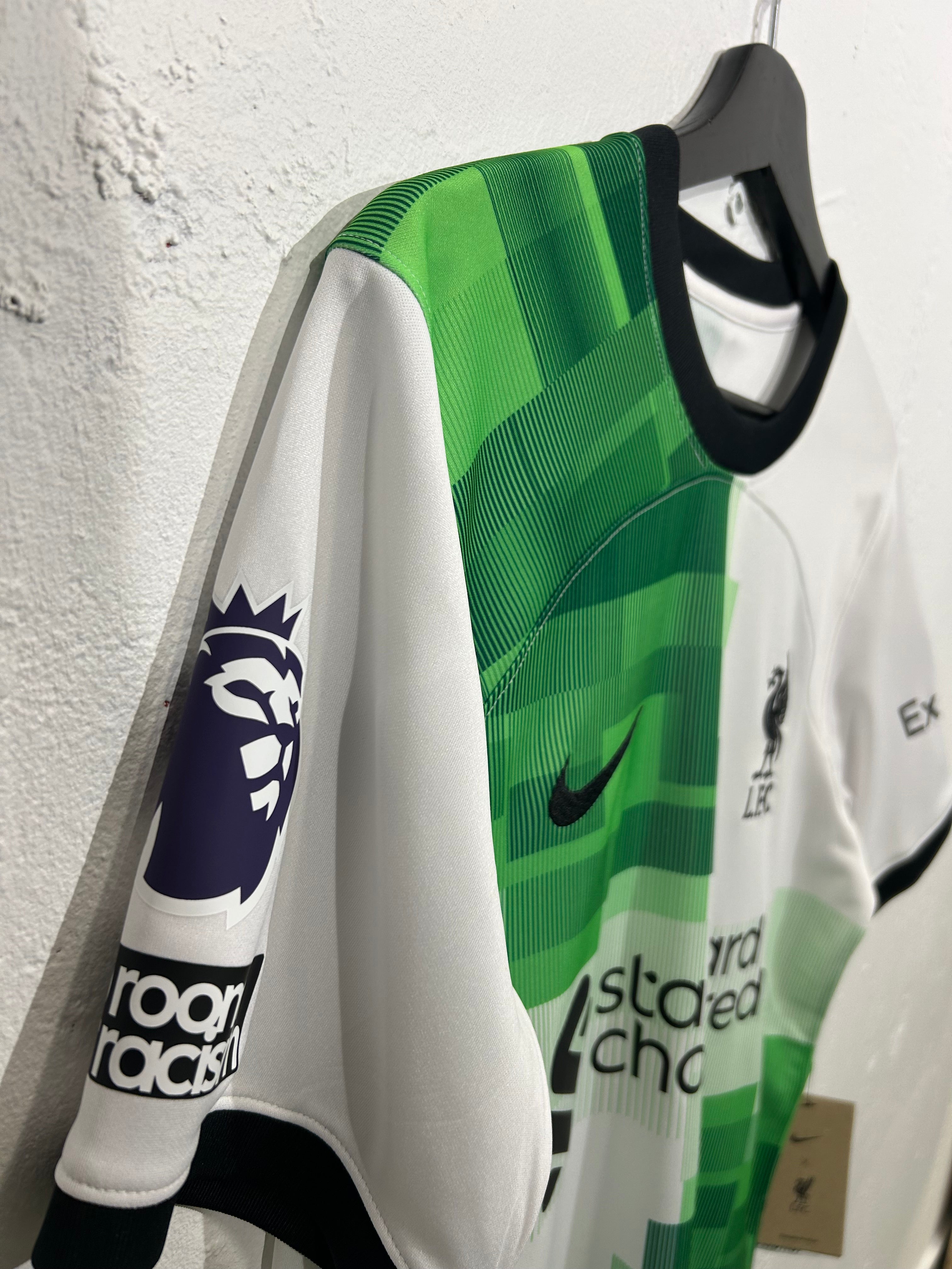 Nike - Liverpool FC 2023/24 Fodboldtrøje 'SZOBOSZLAI' på udebane