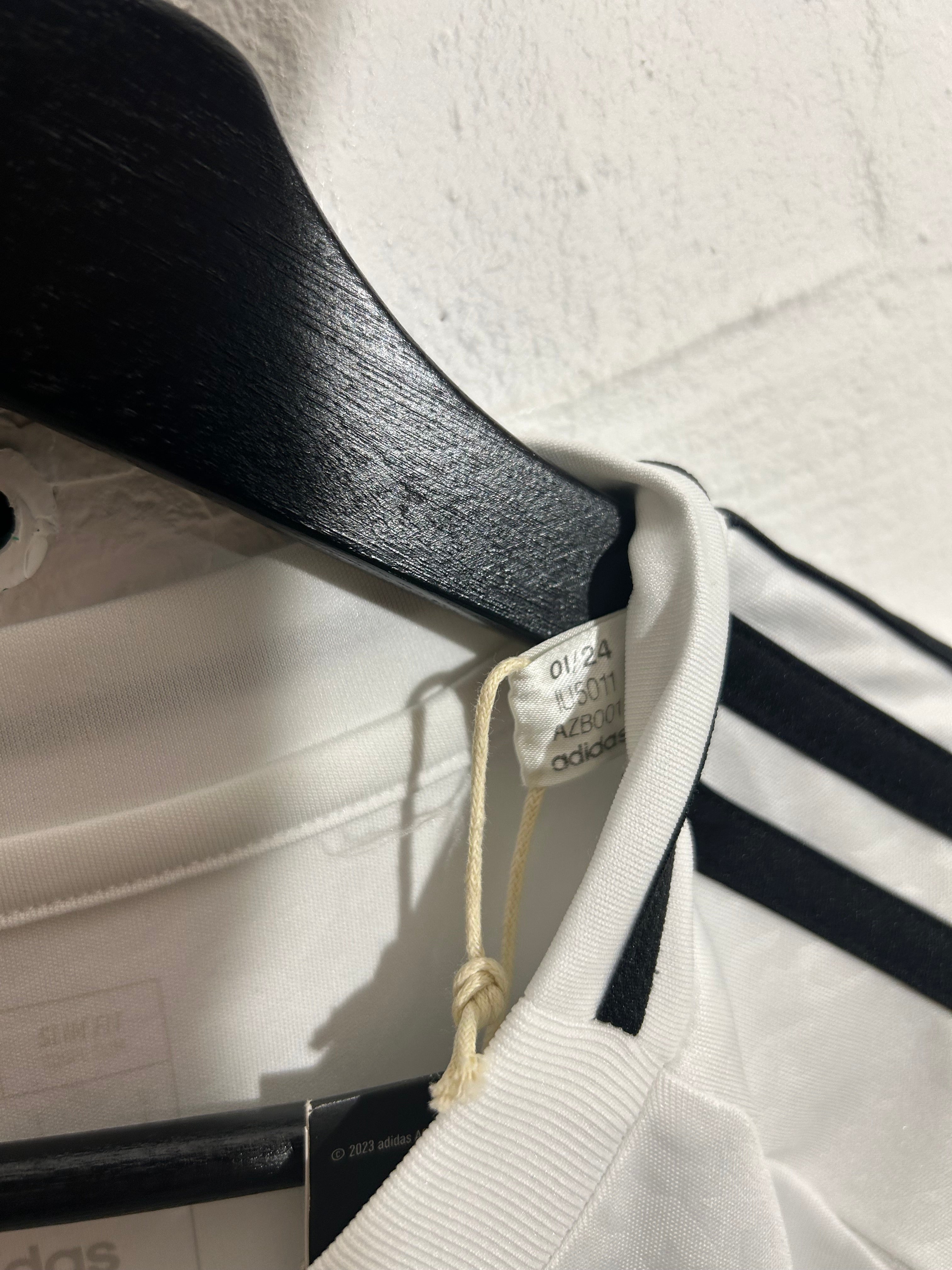 Adidas - Real Madrid 2024/25 Home Football Shirt 'MODRIC'