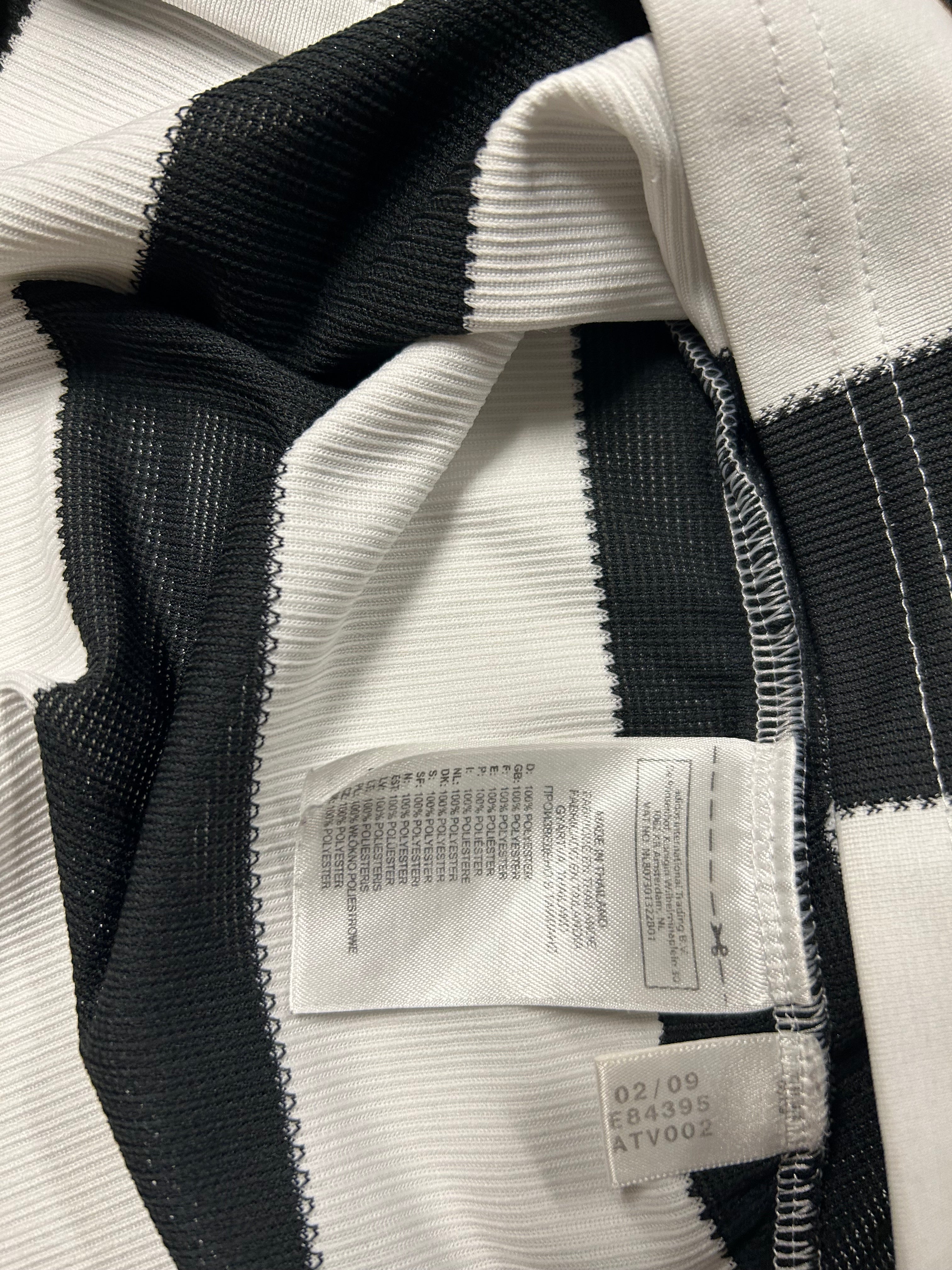 Adidas - Newcastle United 2007/09 Hjemmebanetrøje 'NAME'