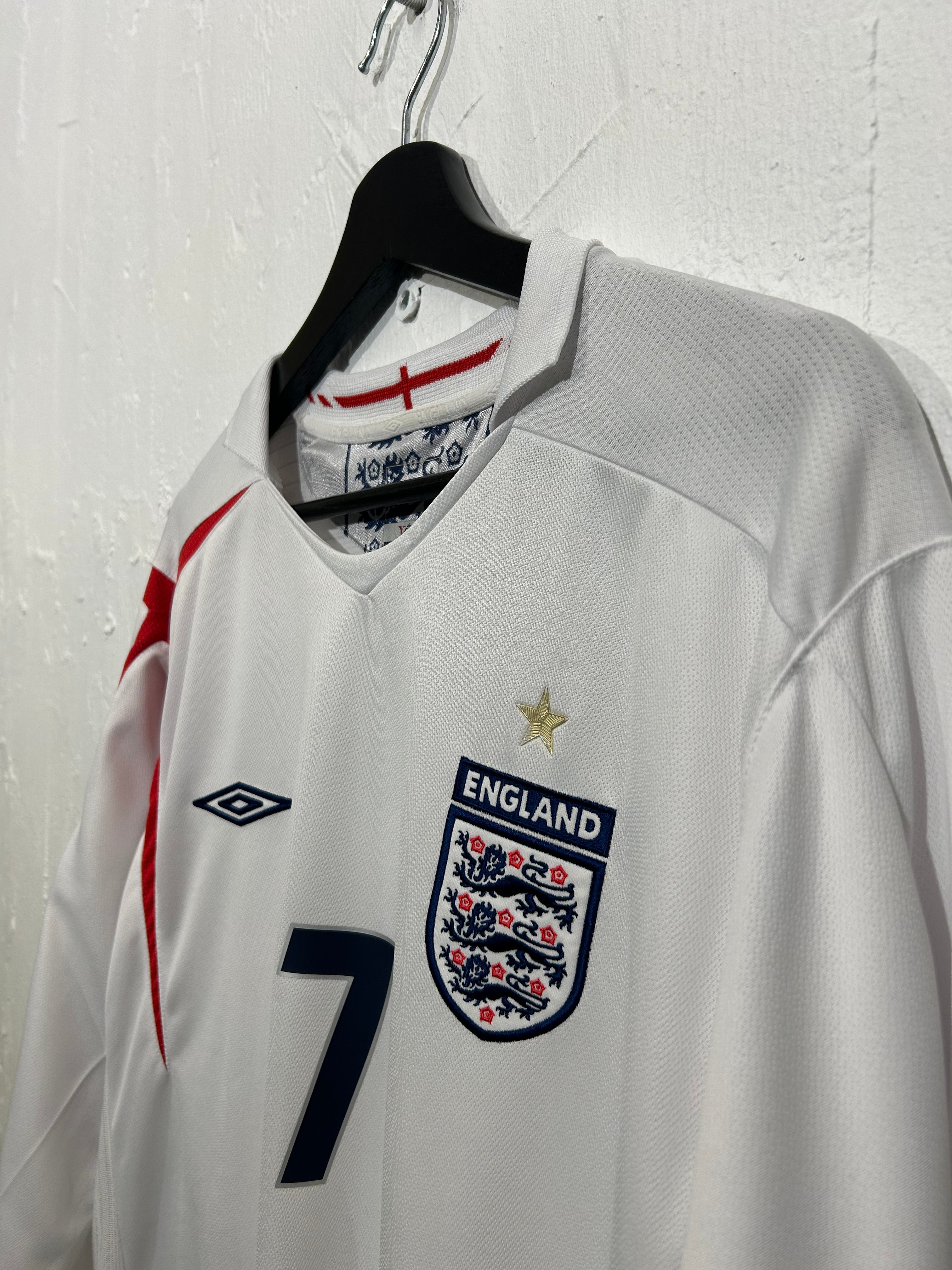 Umbro - England 2006 Home Football Shirt 'BECKHAM'
