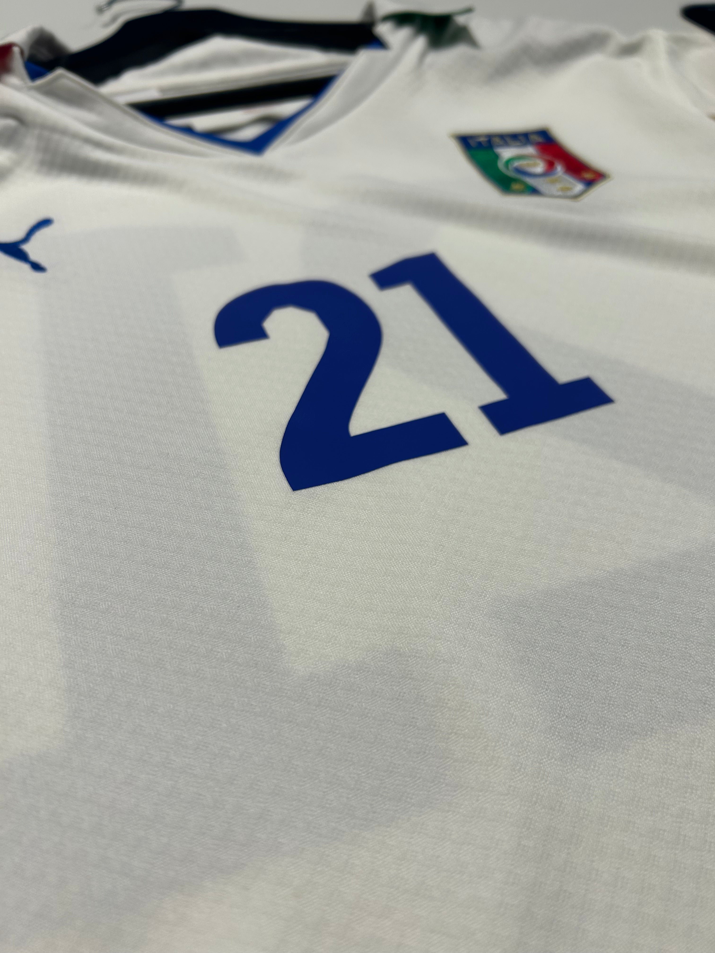 Puma - Italy 2010/11 Away Football Shirt 'PIRLO'