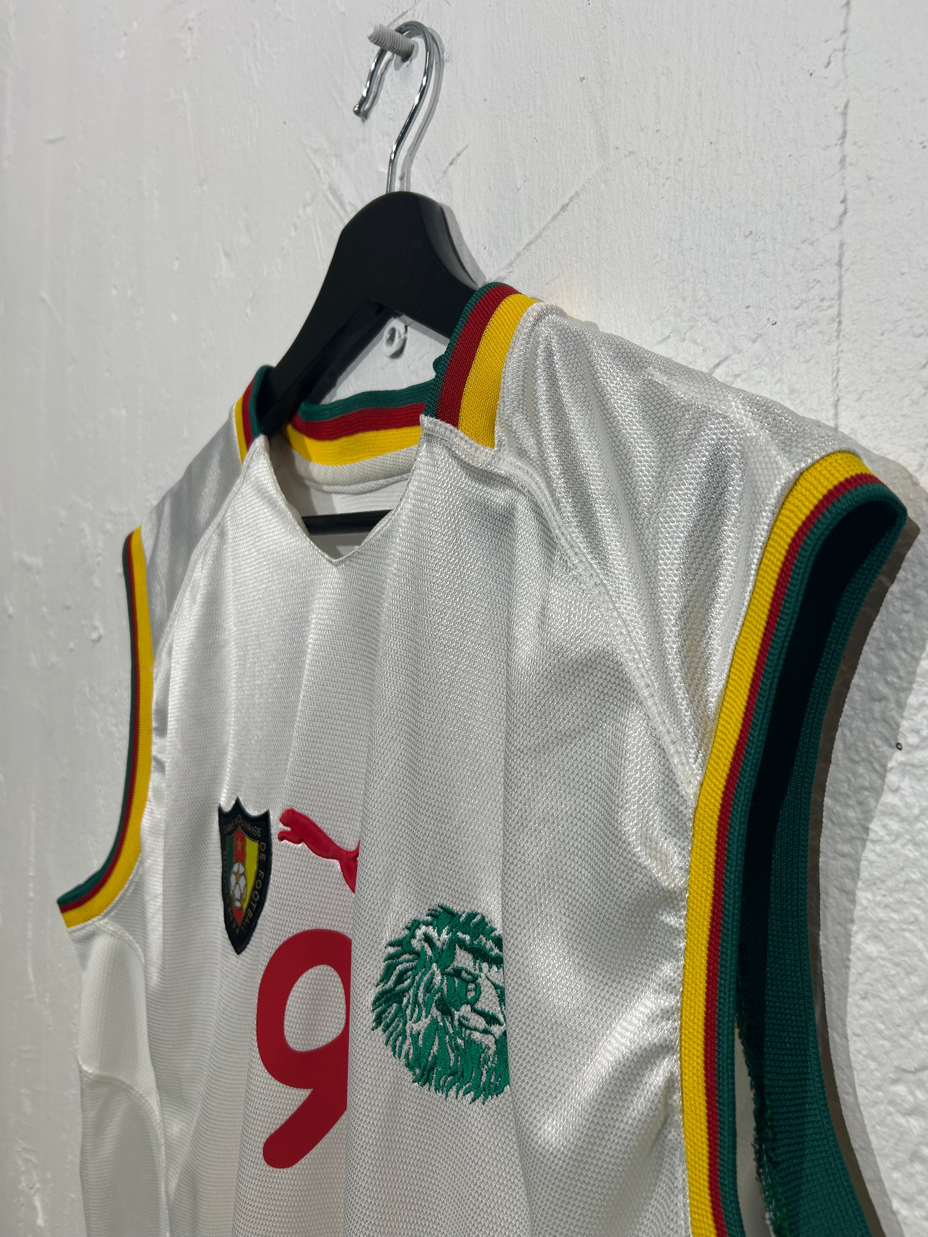 Puma - Cameroon 2002 Away Football Shirt 'ETO'O'