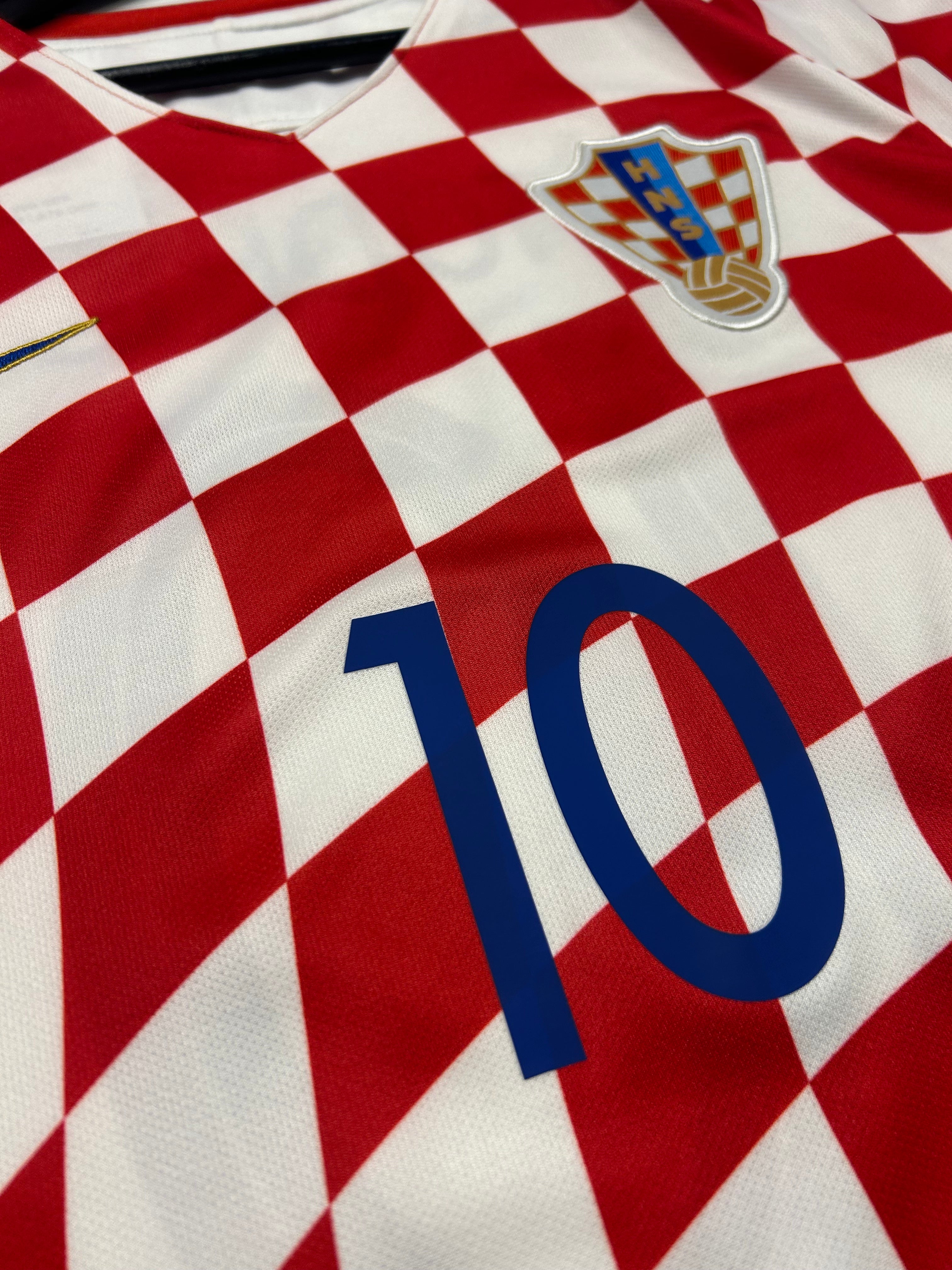 Nike - Croatia 2016 Home Football Shirt 'MODRIC'
