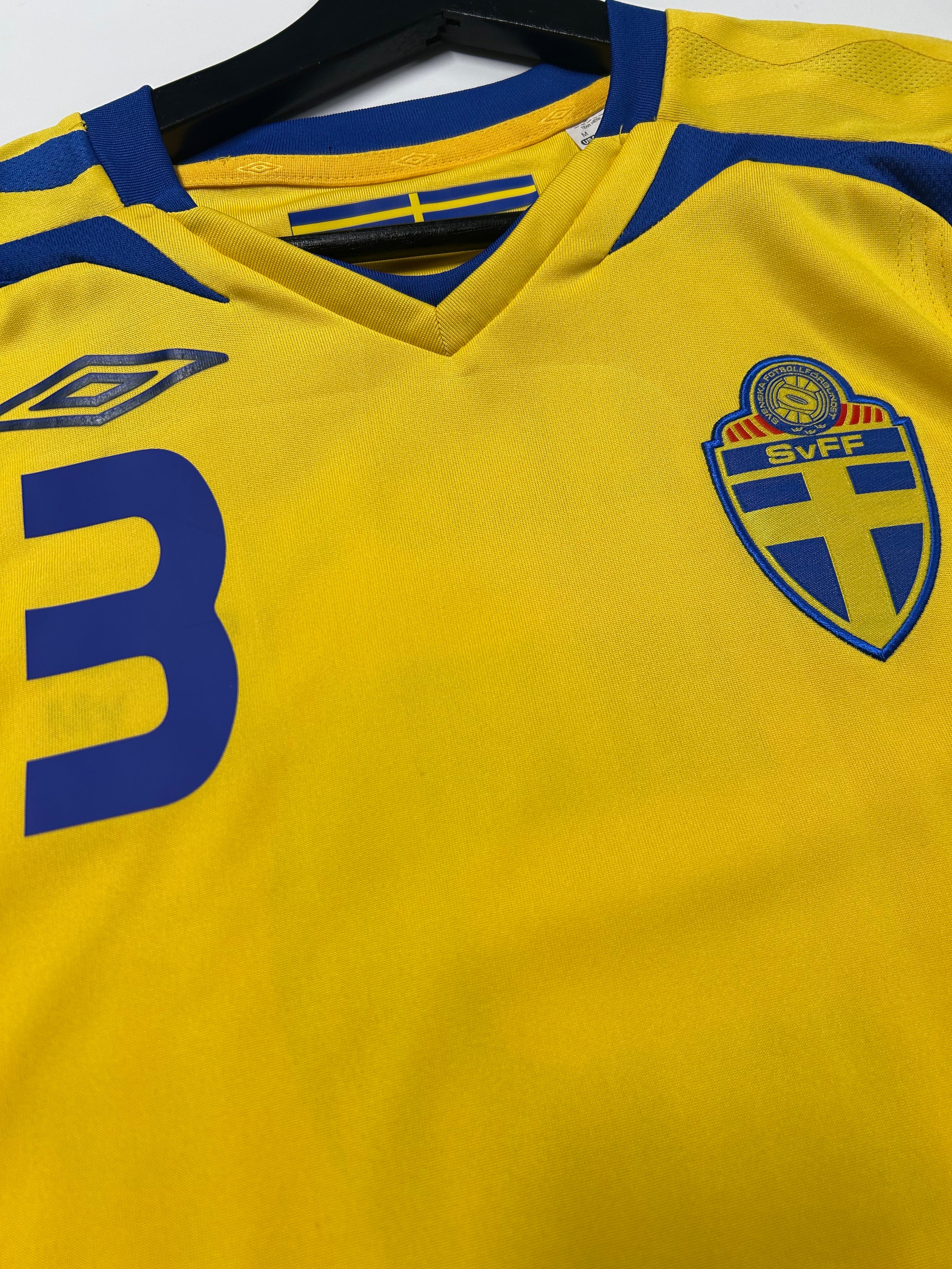 Umbro - Sweden 2008 Home Football Shirt 'MELLBERG'