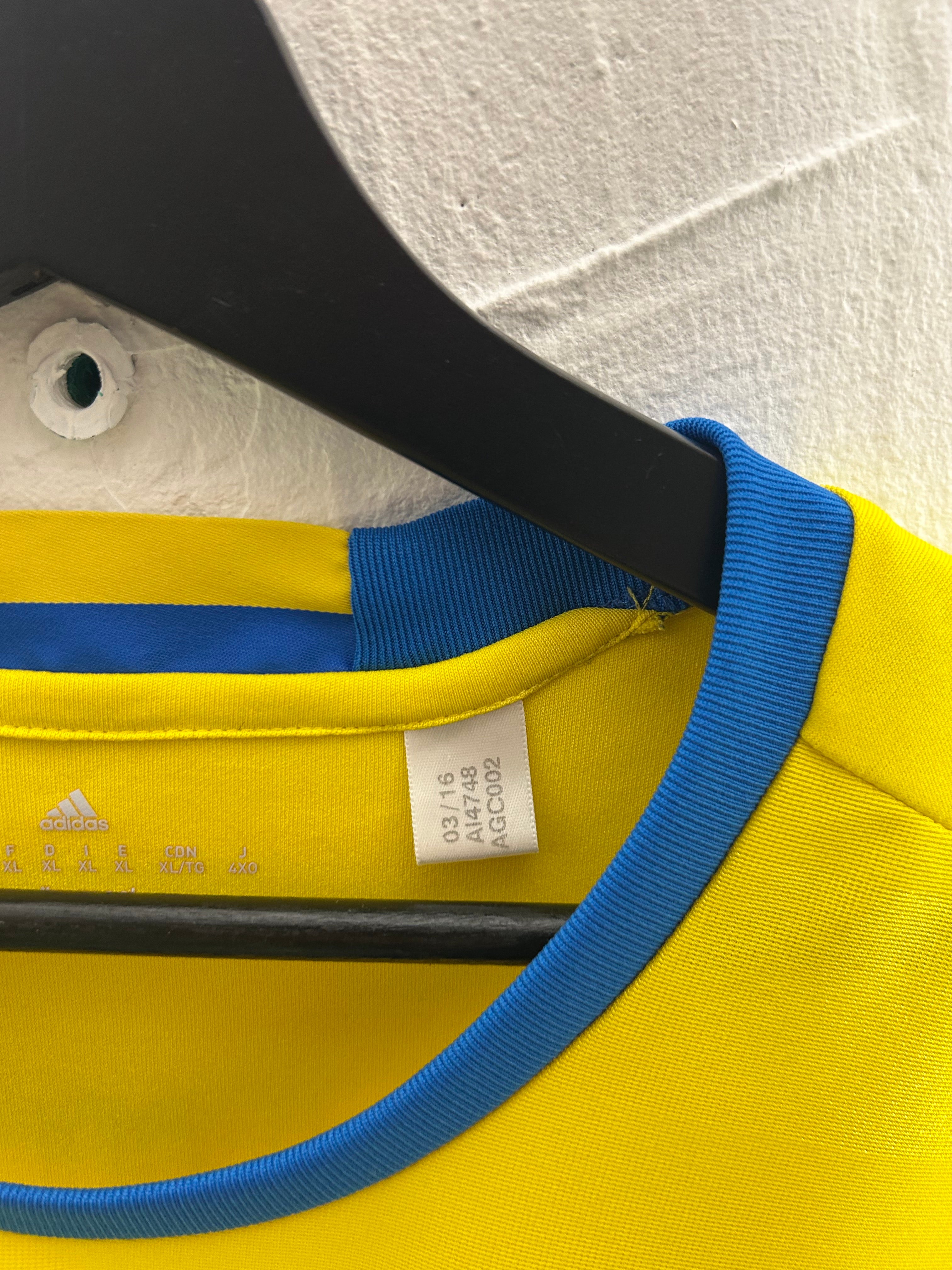 Adidas - Sweden 2016 Home Football Shirt 'IBRAHIMOVIC'