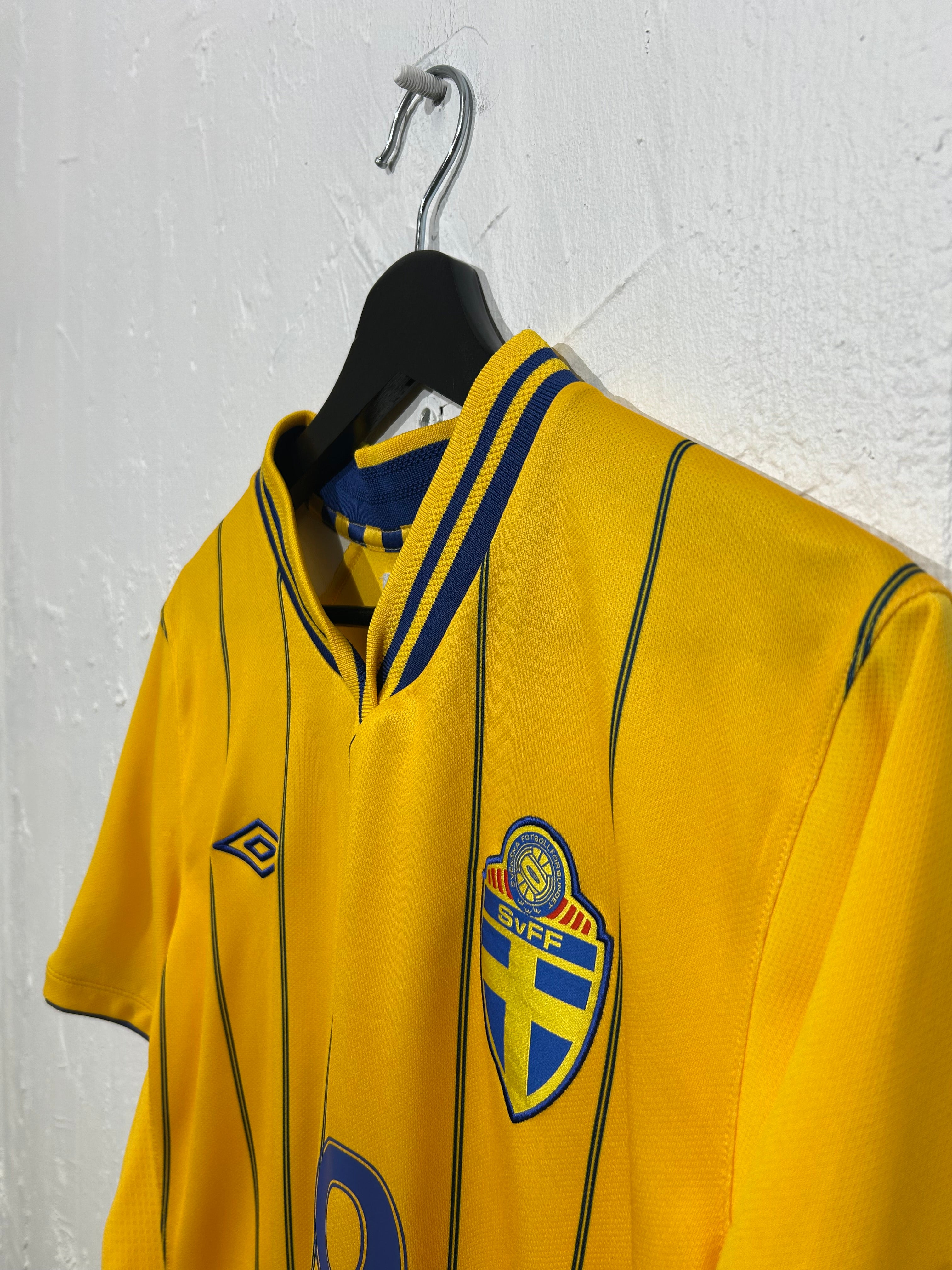 Adidas - Sweden 2012 Home Football Shirt 'BAJRAMI'