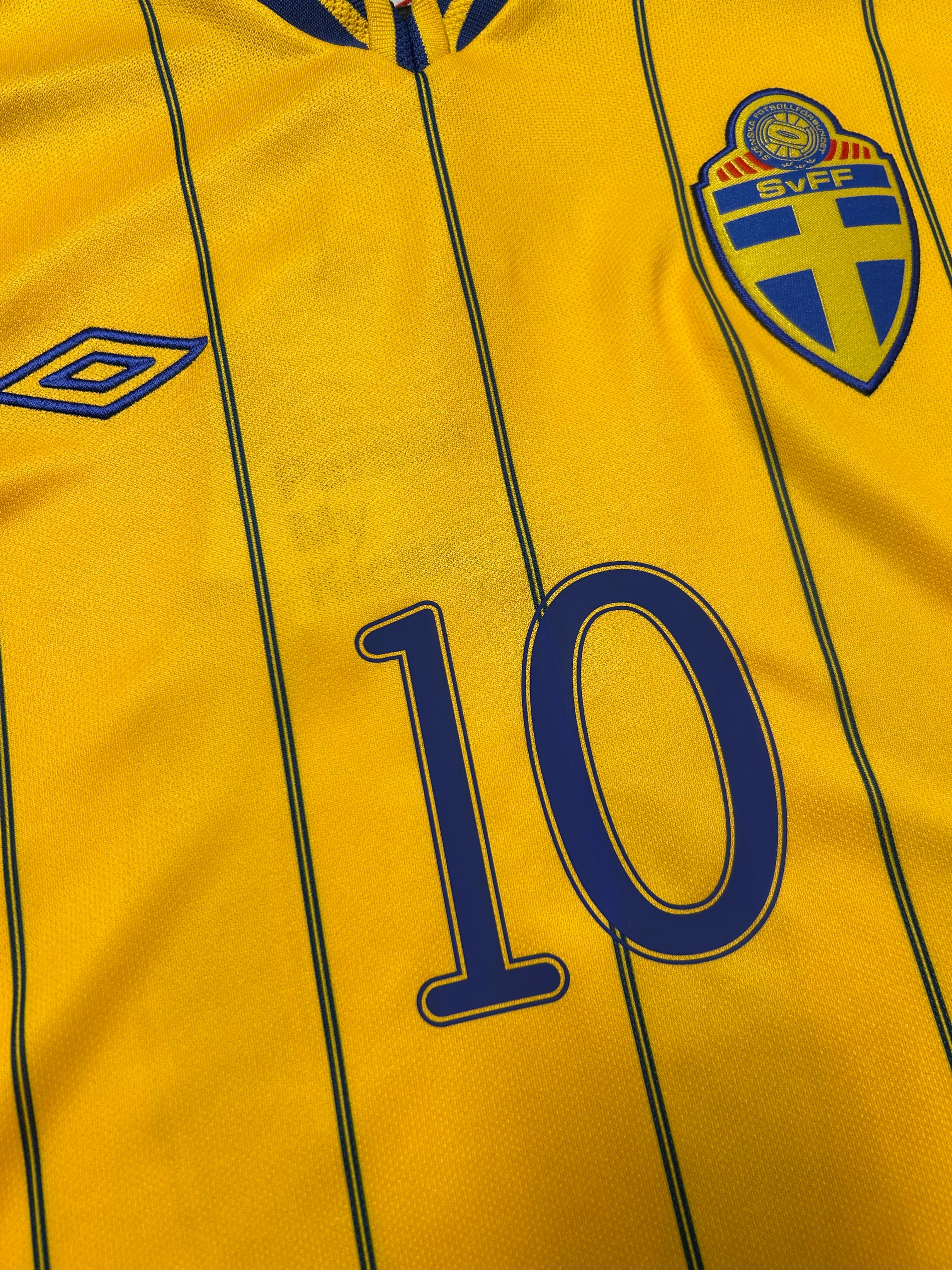 Umbro - Sweden 2012 Home Football Shirt 'IBRAHIMOVIC'